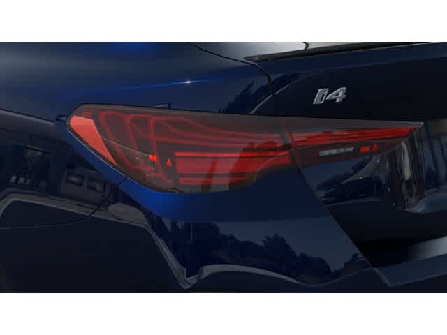 Thumbnail: 2026 BMW i4 - 8