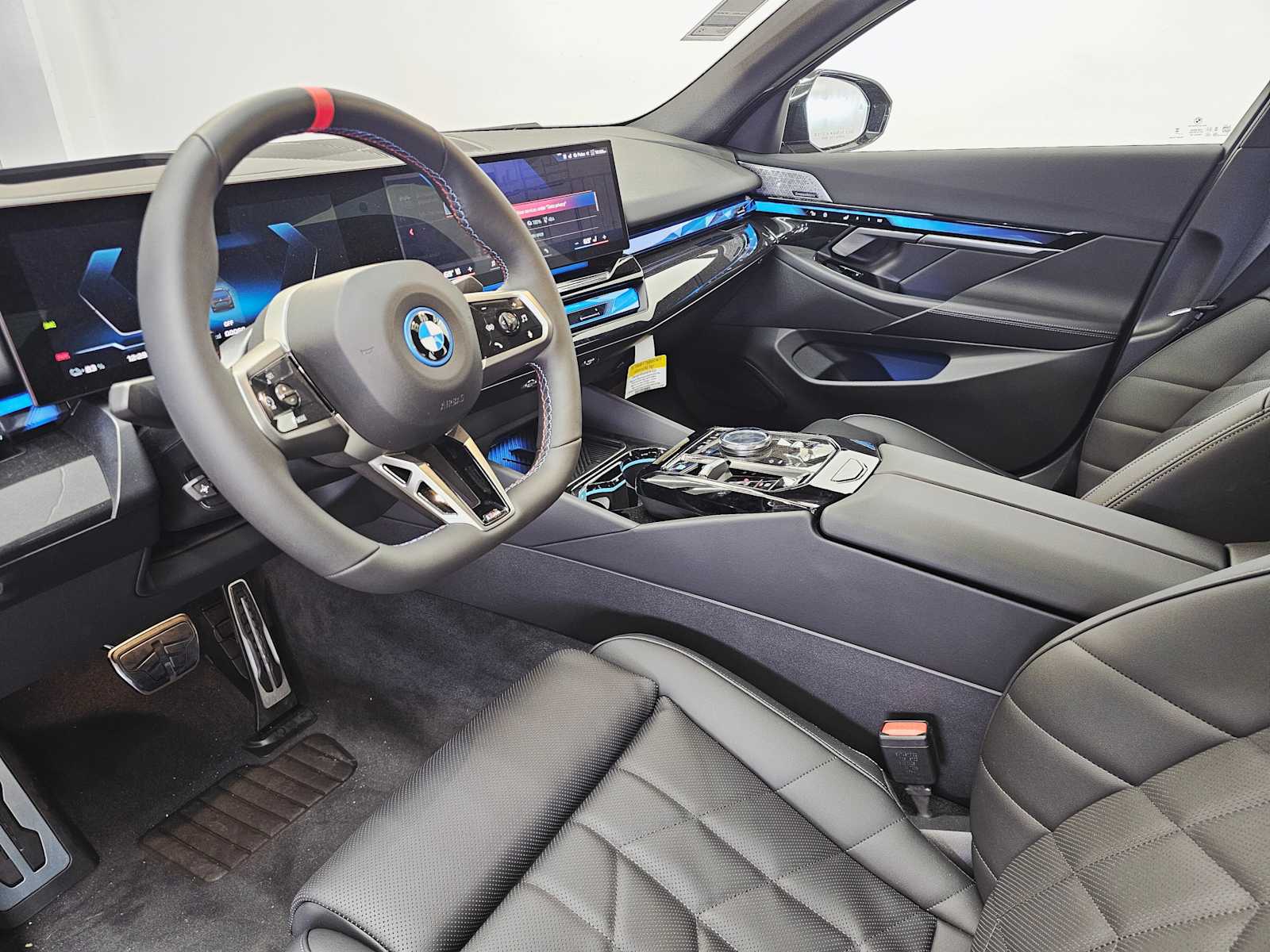 Thumbnail: 2025 BMW i5 - 2