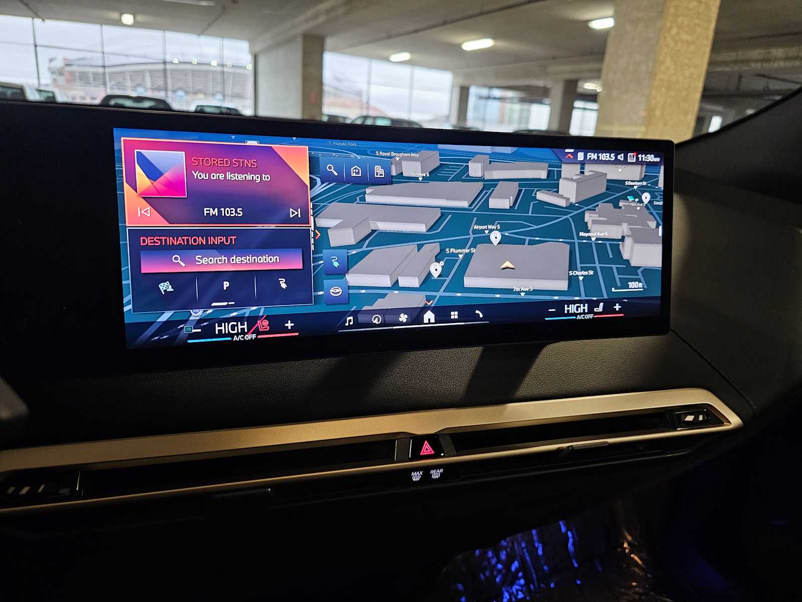 Thumbnail: 2024 BMW iX - 13