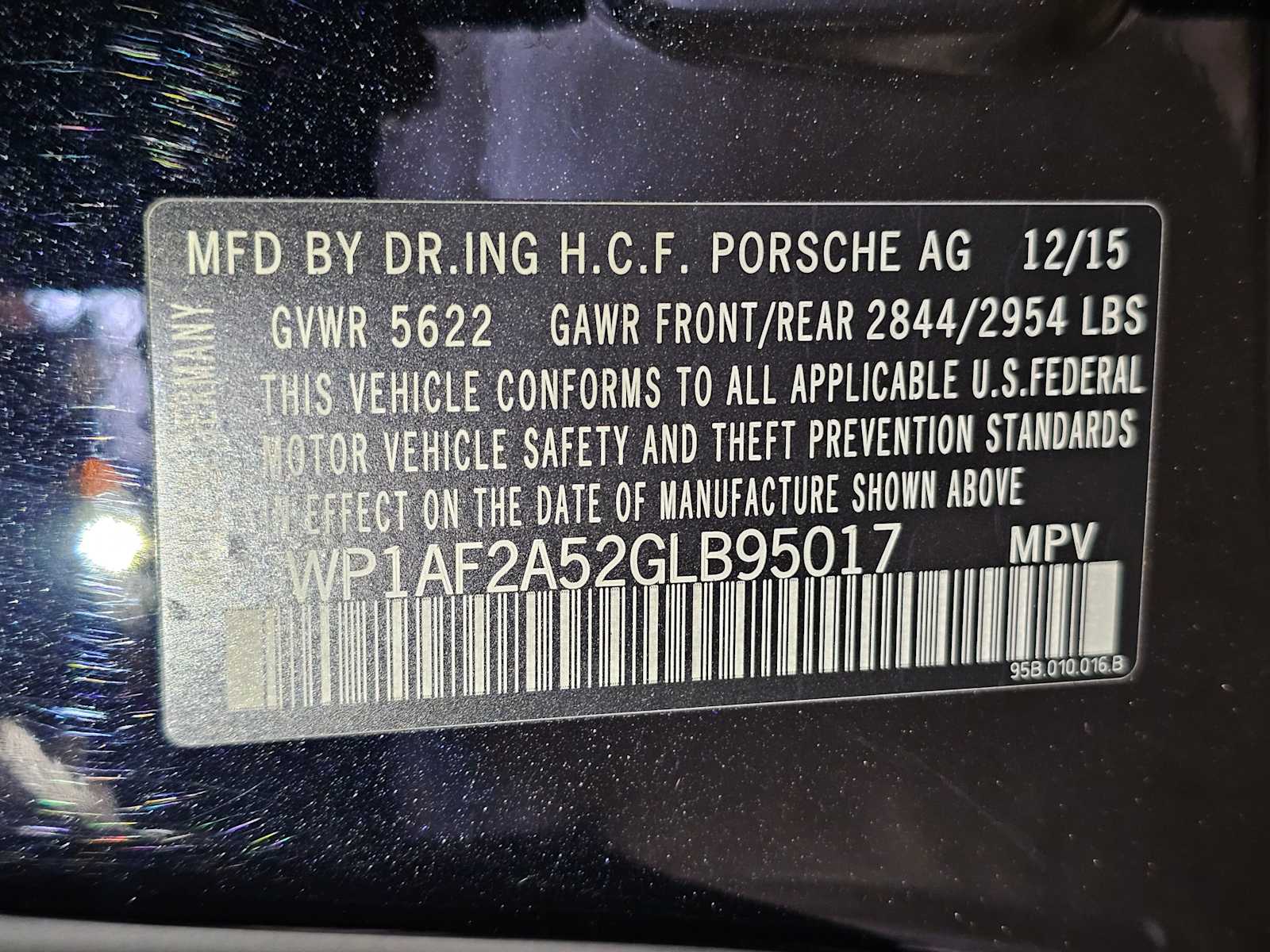 Thumbnail: 2016 Porsche Macan - 38