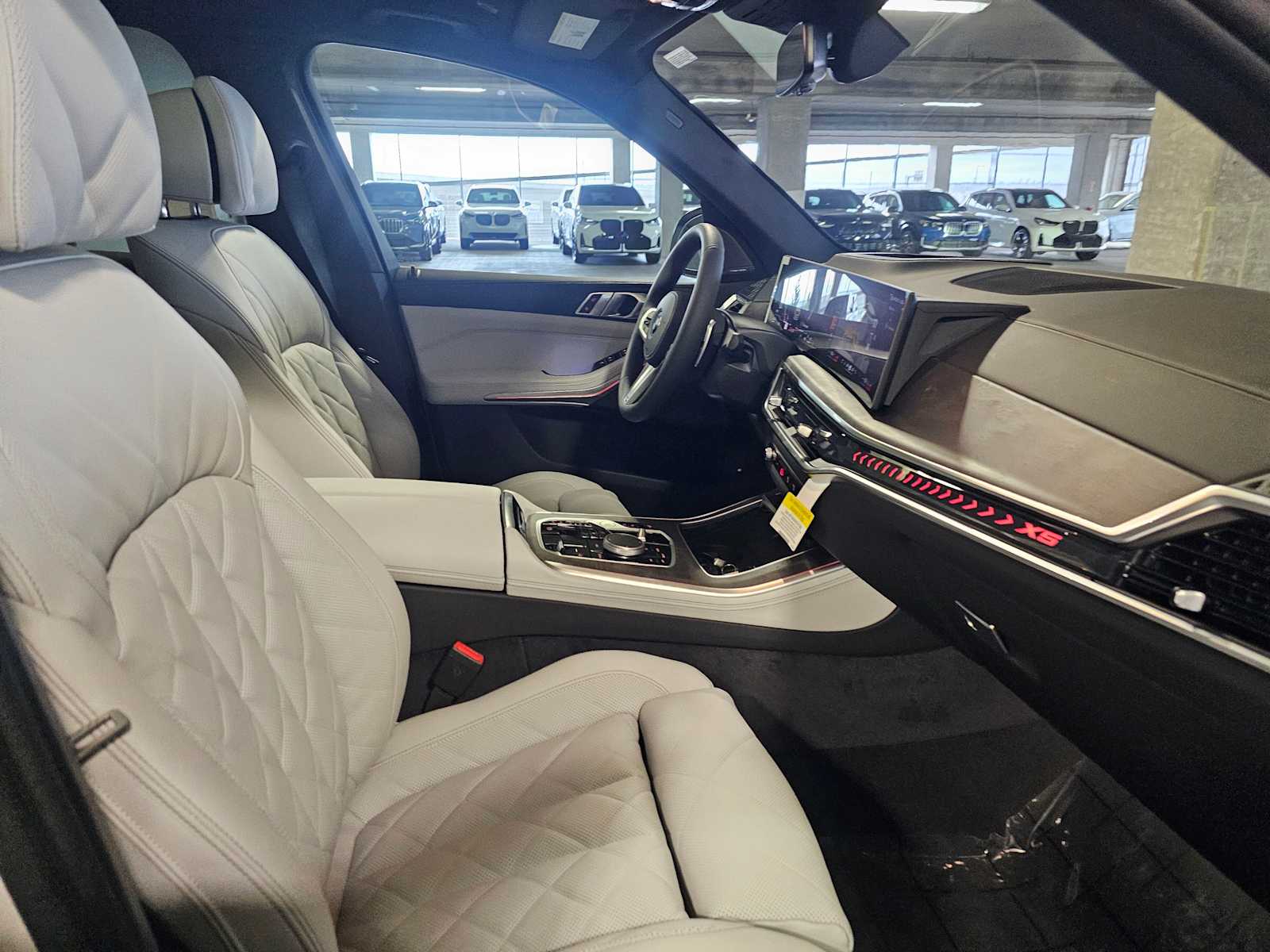 Thumbnail: 2026 BMW X5 - 43