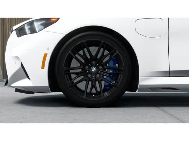 Thumbnail: 2026 BMW M5 - 7