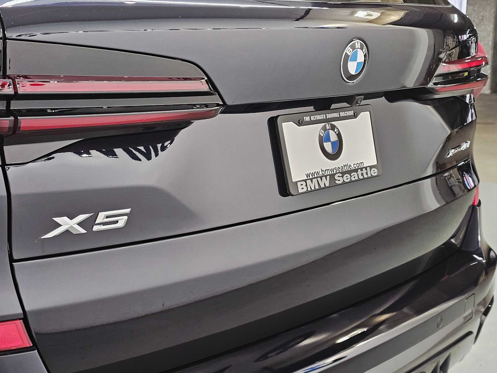 Thumbnail: 2026 BMW X5 - 7