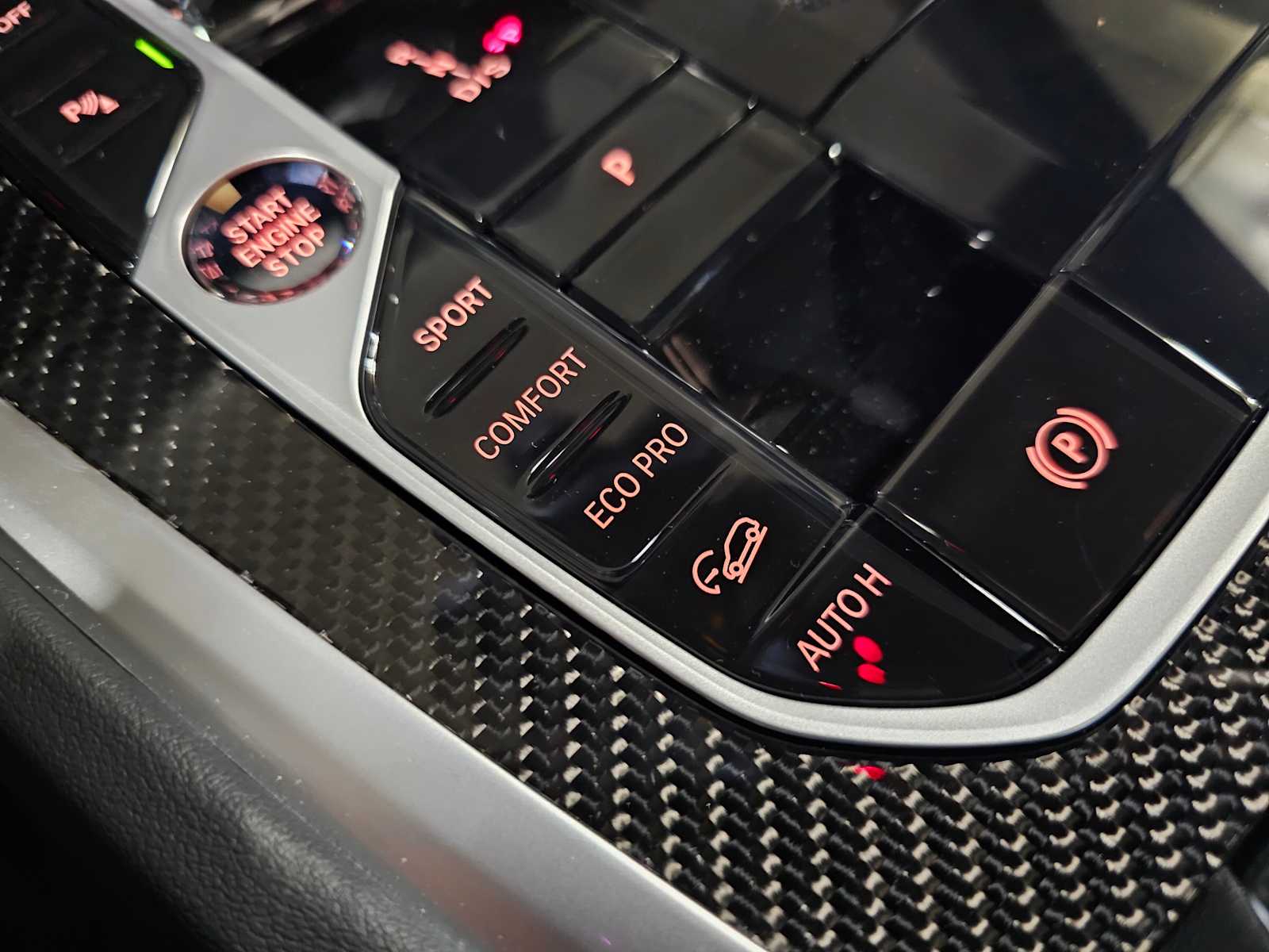 Thumbnail: 2026 BMW X6 - 22