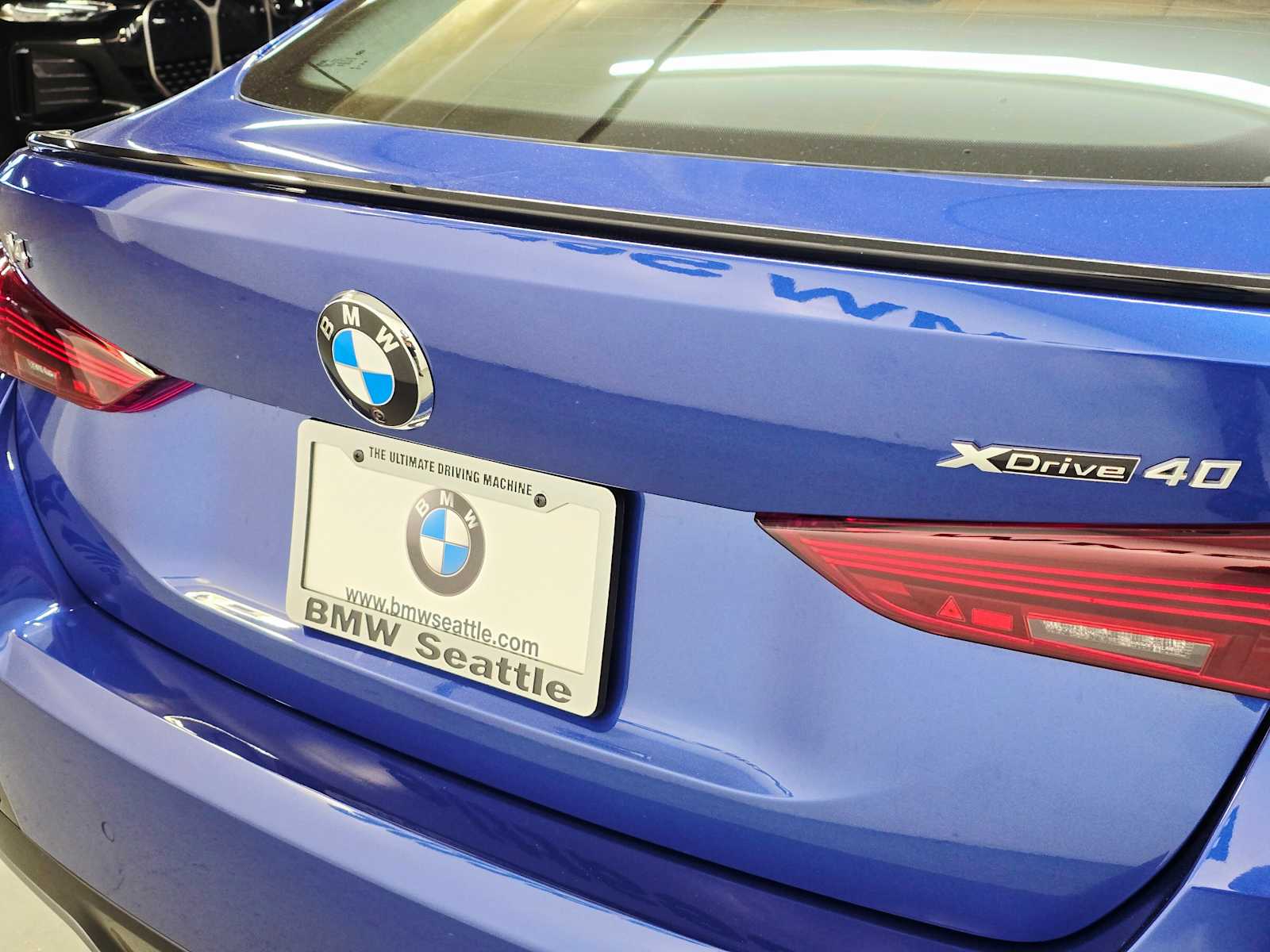 Thumbnail: 2026 BMW i4 - 7