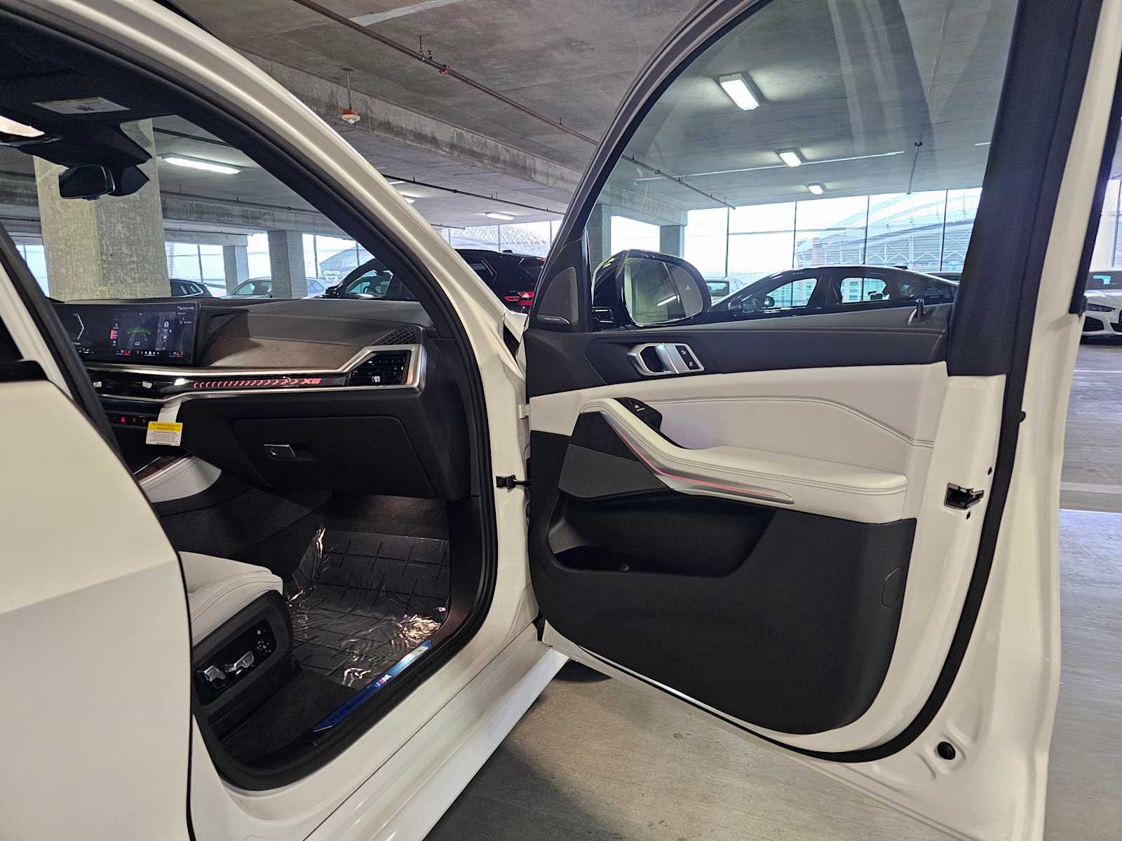 Thumbnail: 2026 BMW X5 - 40