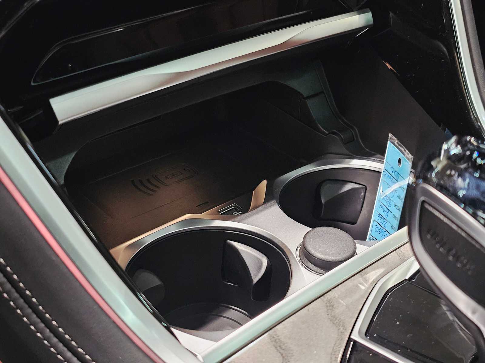 Thumbnail: 2026 BMW 8 Series - 19