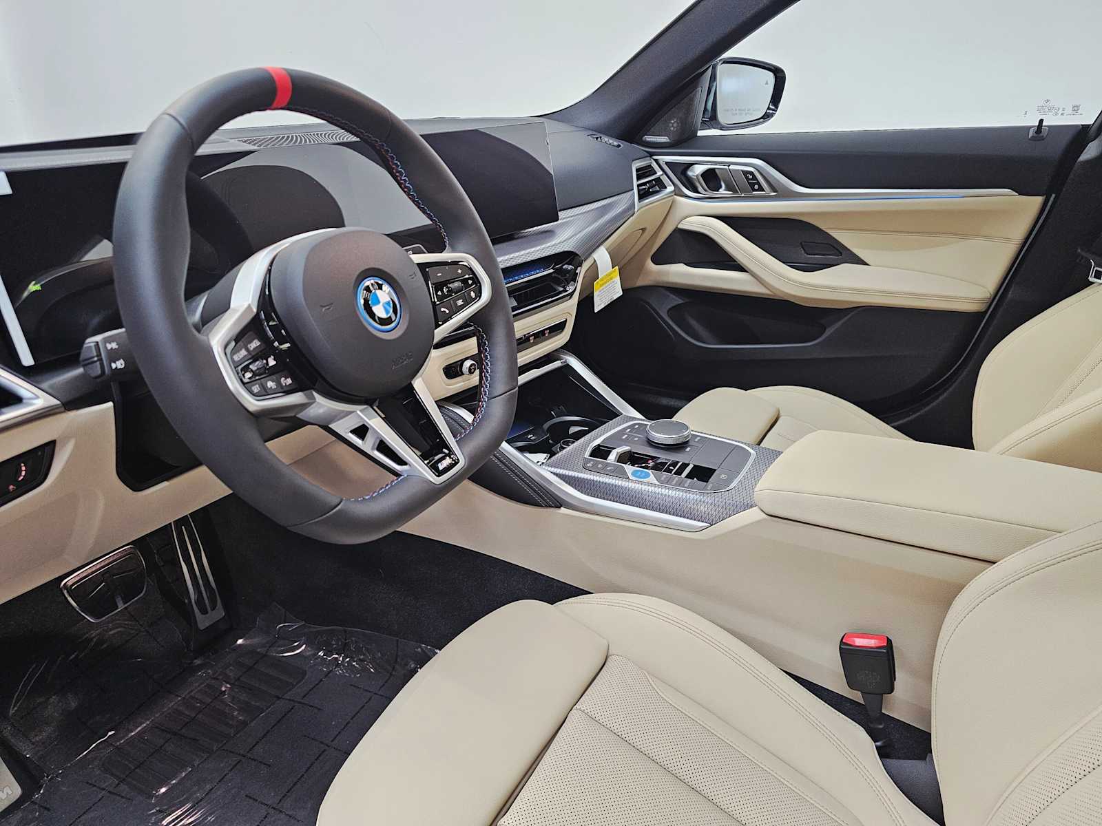 Thumbnail: 2025 BMW i4 - 2