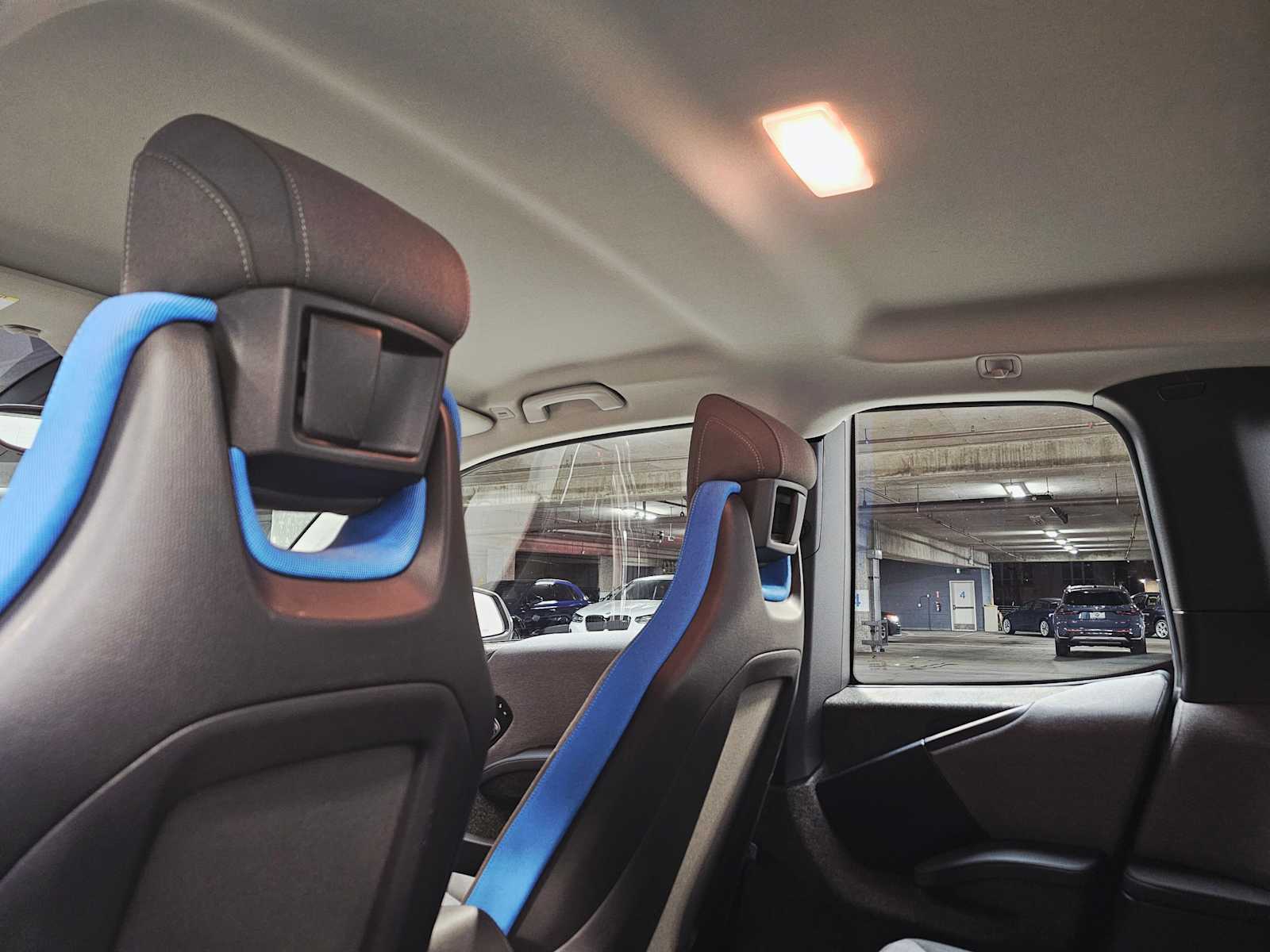 Thumbnail: 2018 BMW i3 - 26