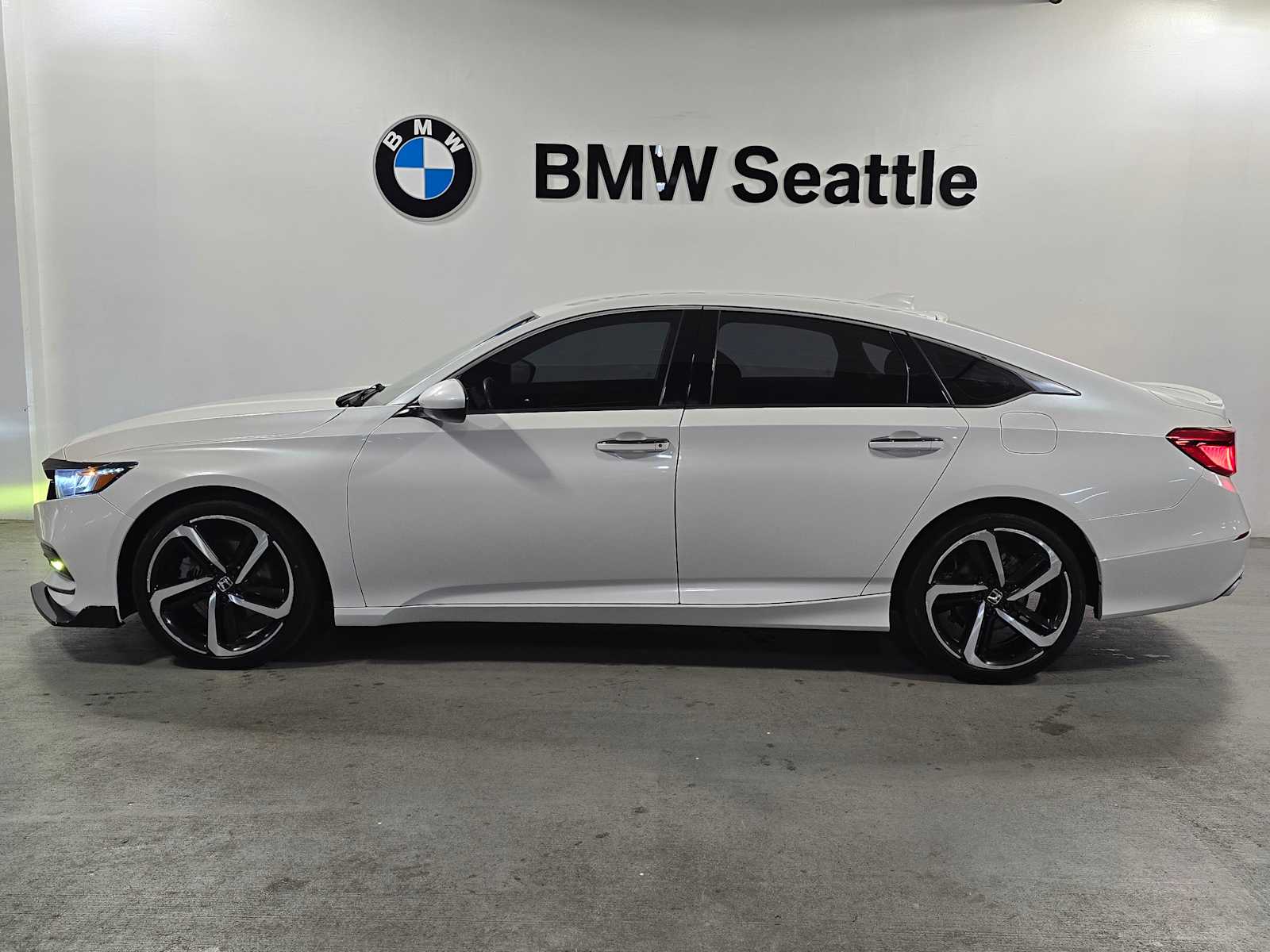 Thumbnail: 2018 Honda Accord - 3