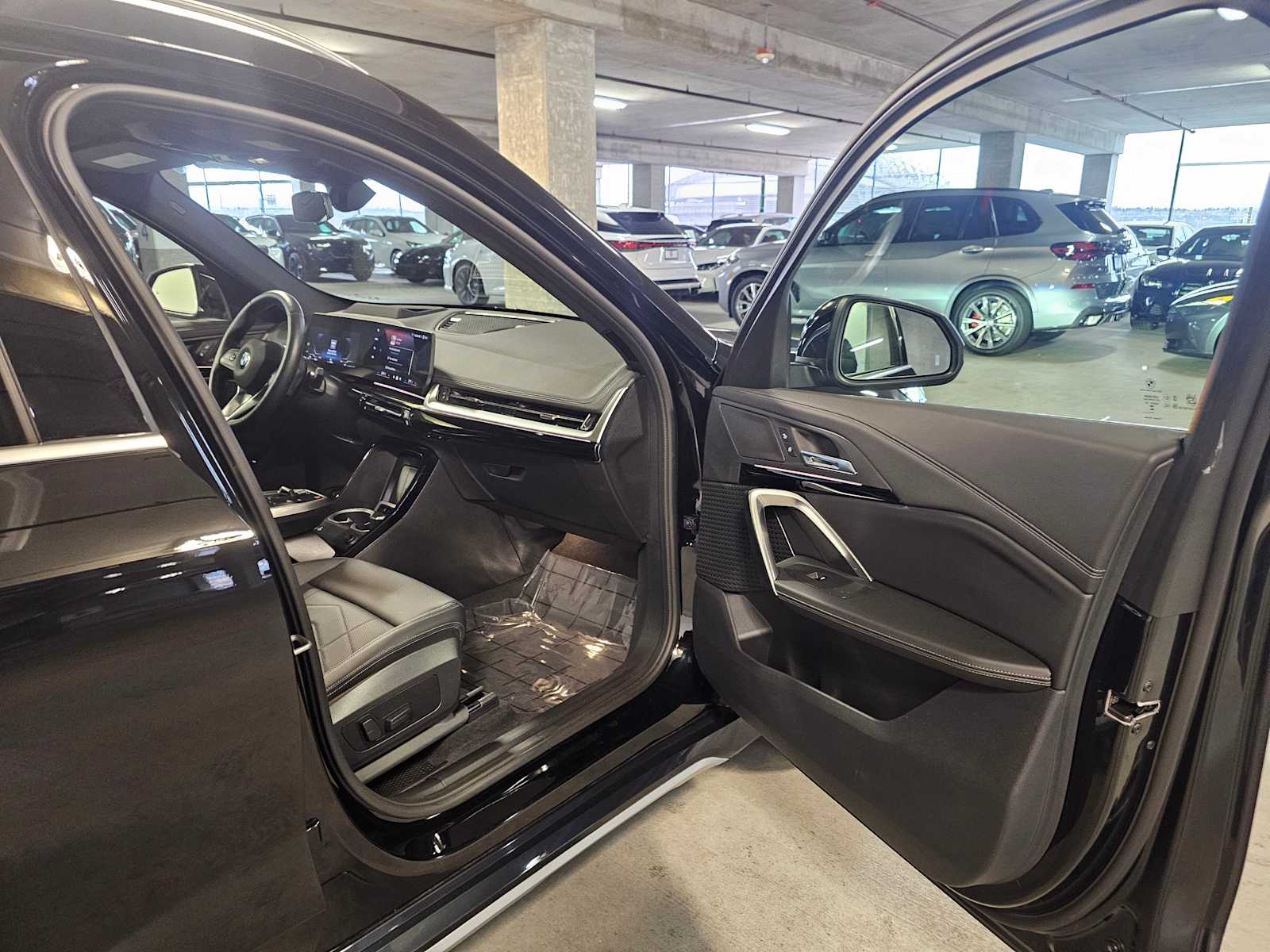 Thumbnail: 2025 BMW X1 - 41