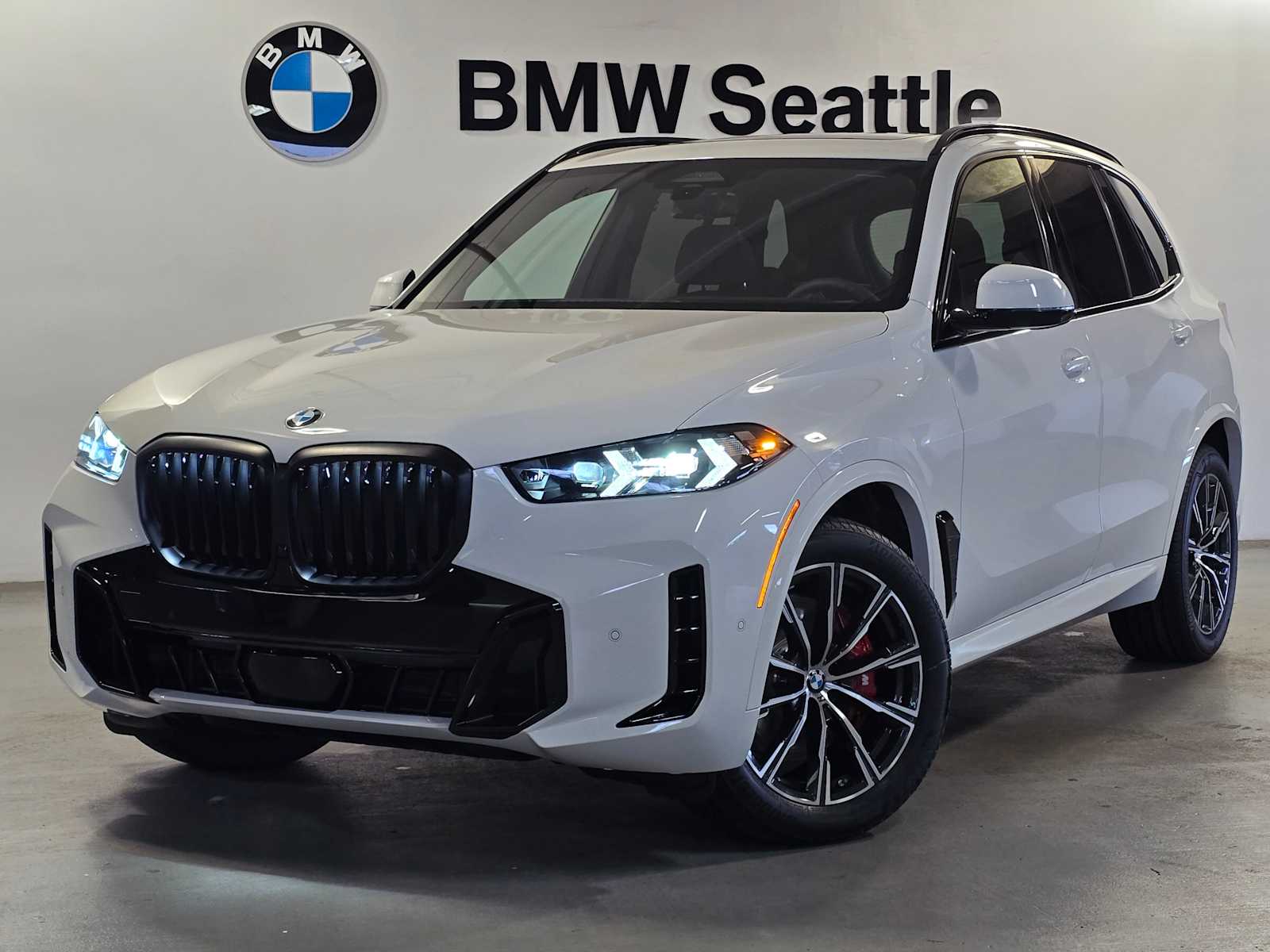 Thumbnail: 2026 BMW X5 - 1