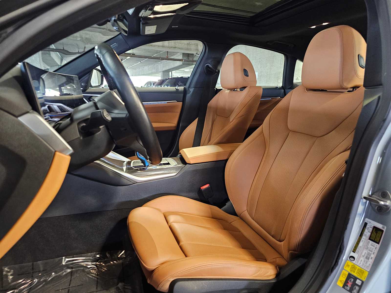 Thumbnail: 2023 BMW i4 - 29