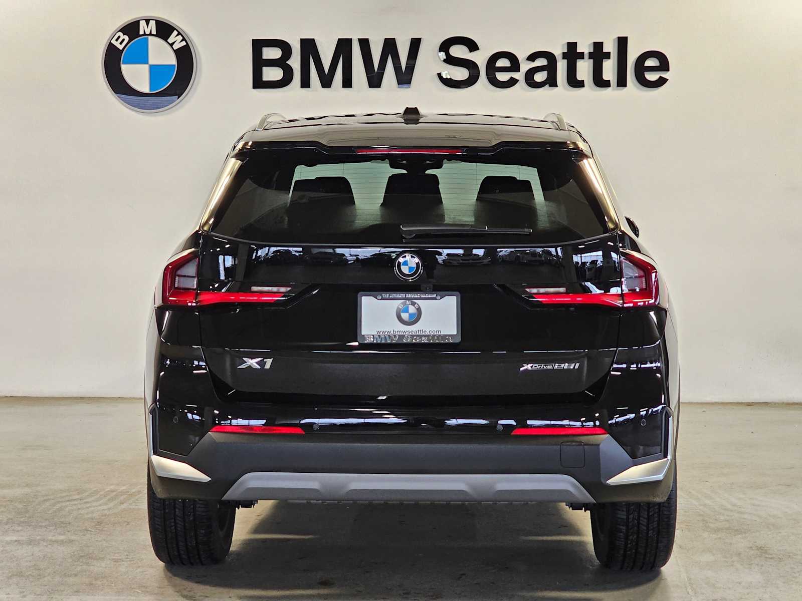 Thumbnail: 2023 BMW X1 - 5