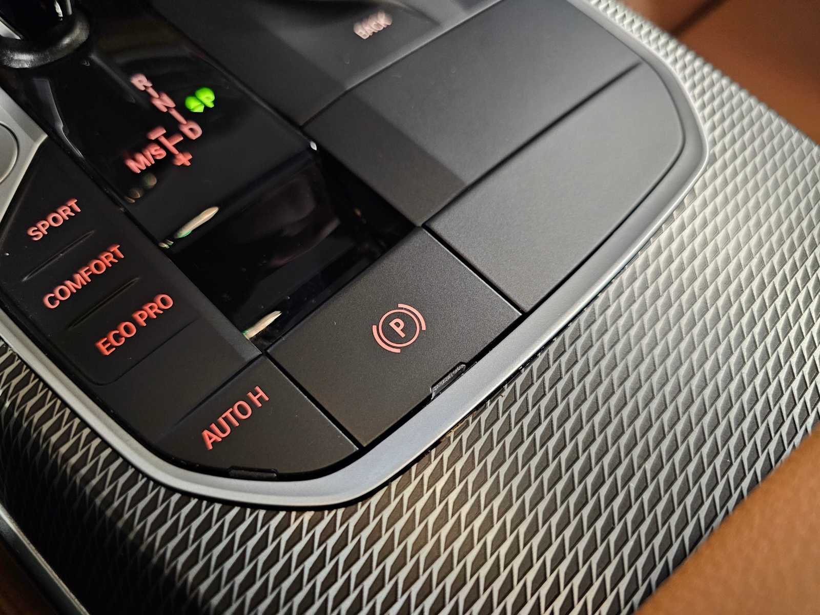 Thumbnail: 2023 BMW 4 Series - 25