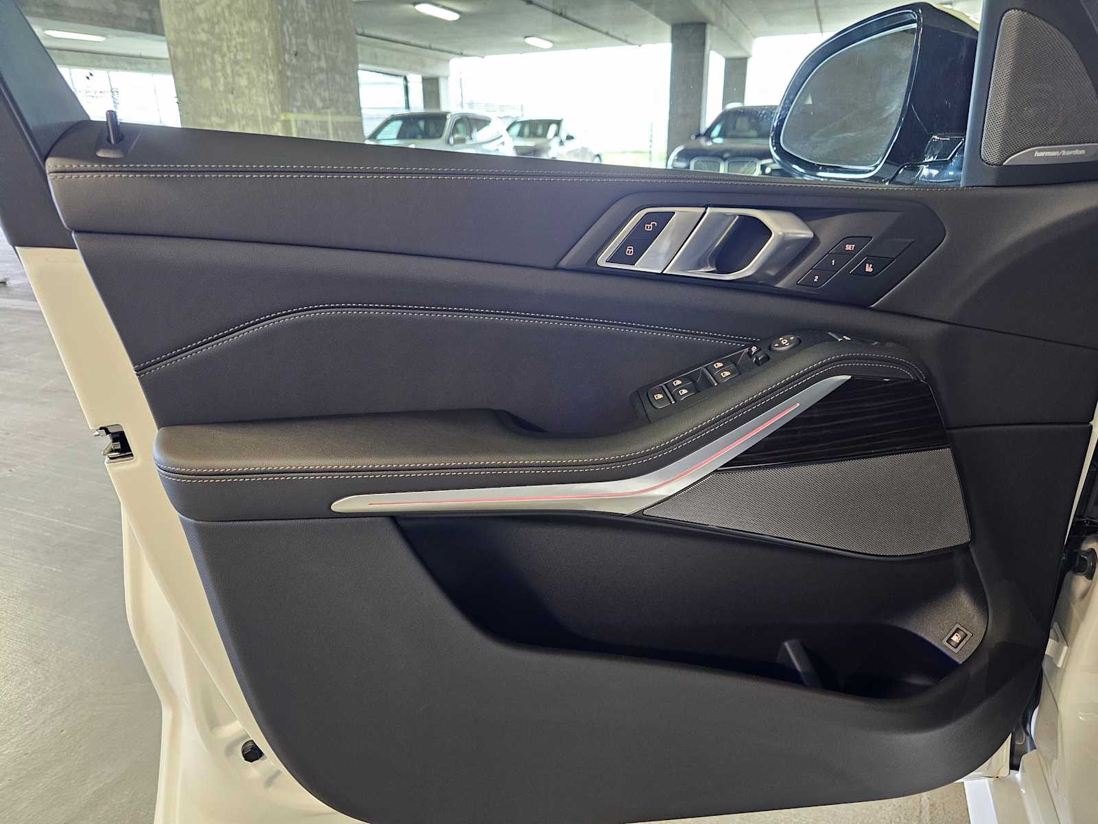 Thumbnail: 2026 BMW X5 - 22