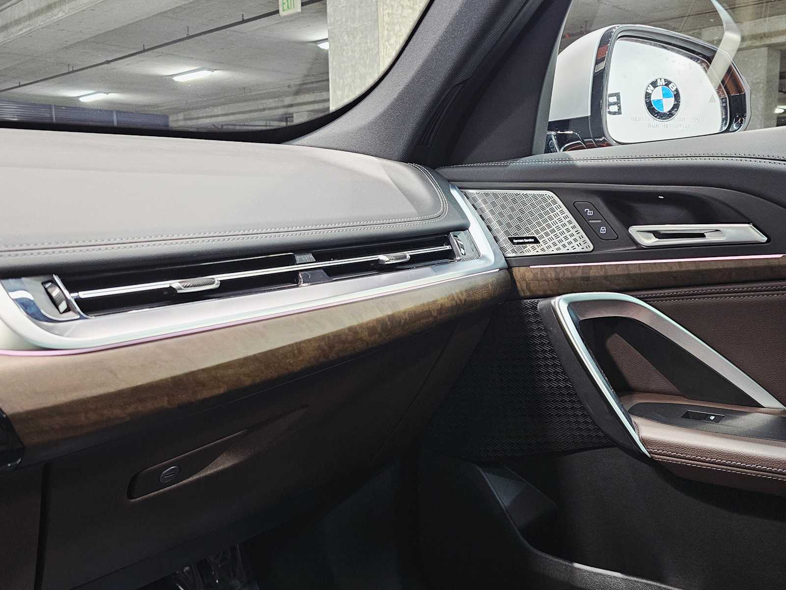 Thumbnail: 2023 BMW X1 - 20