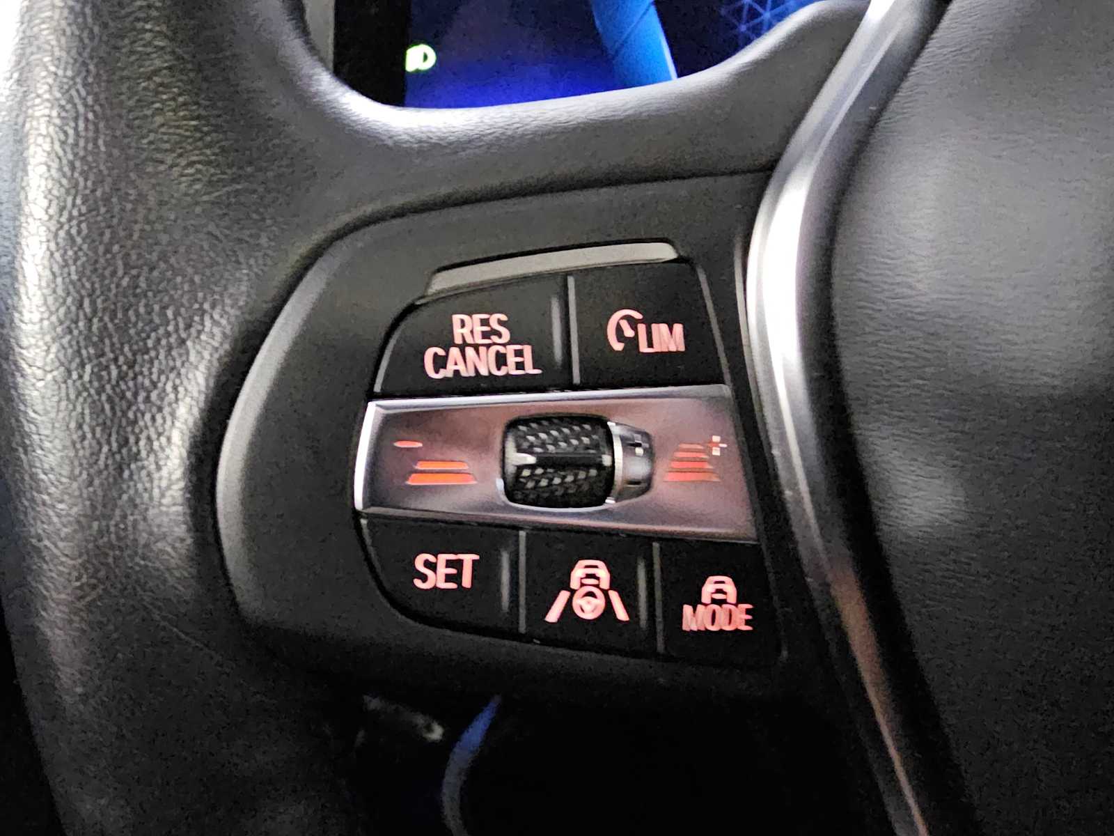 Thumbnail: 2023 BMW i4 - 21