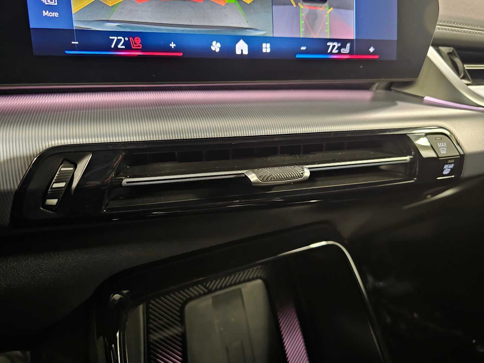 Thumbnail: 2025 BMW X1 - 17