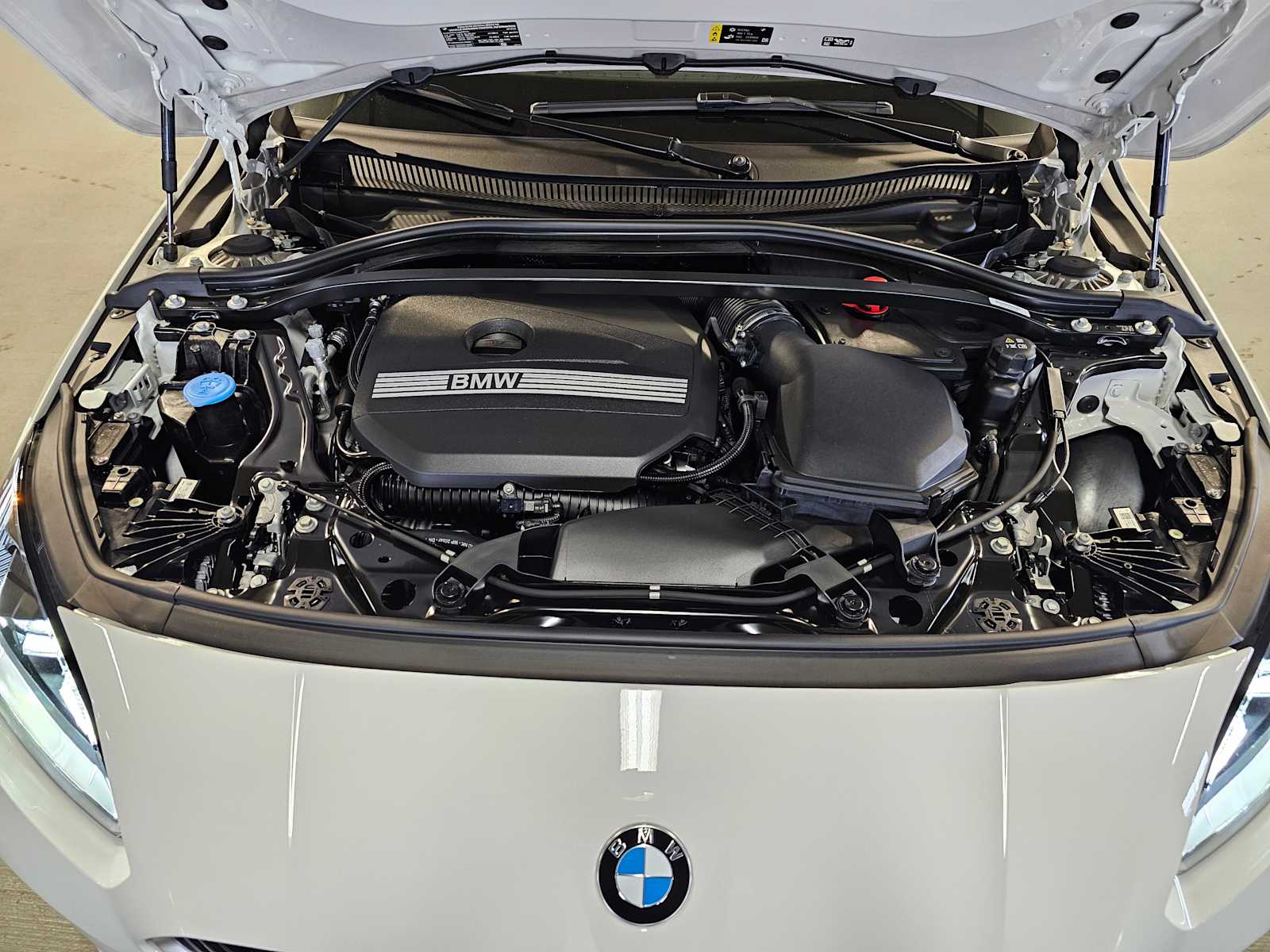 Thumbnail: 2025 BMW 2 Series - 9