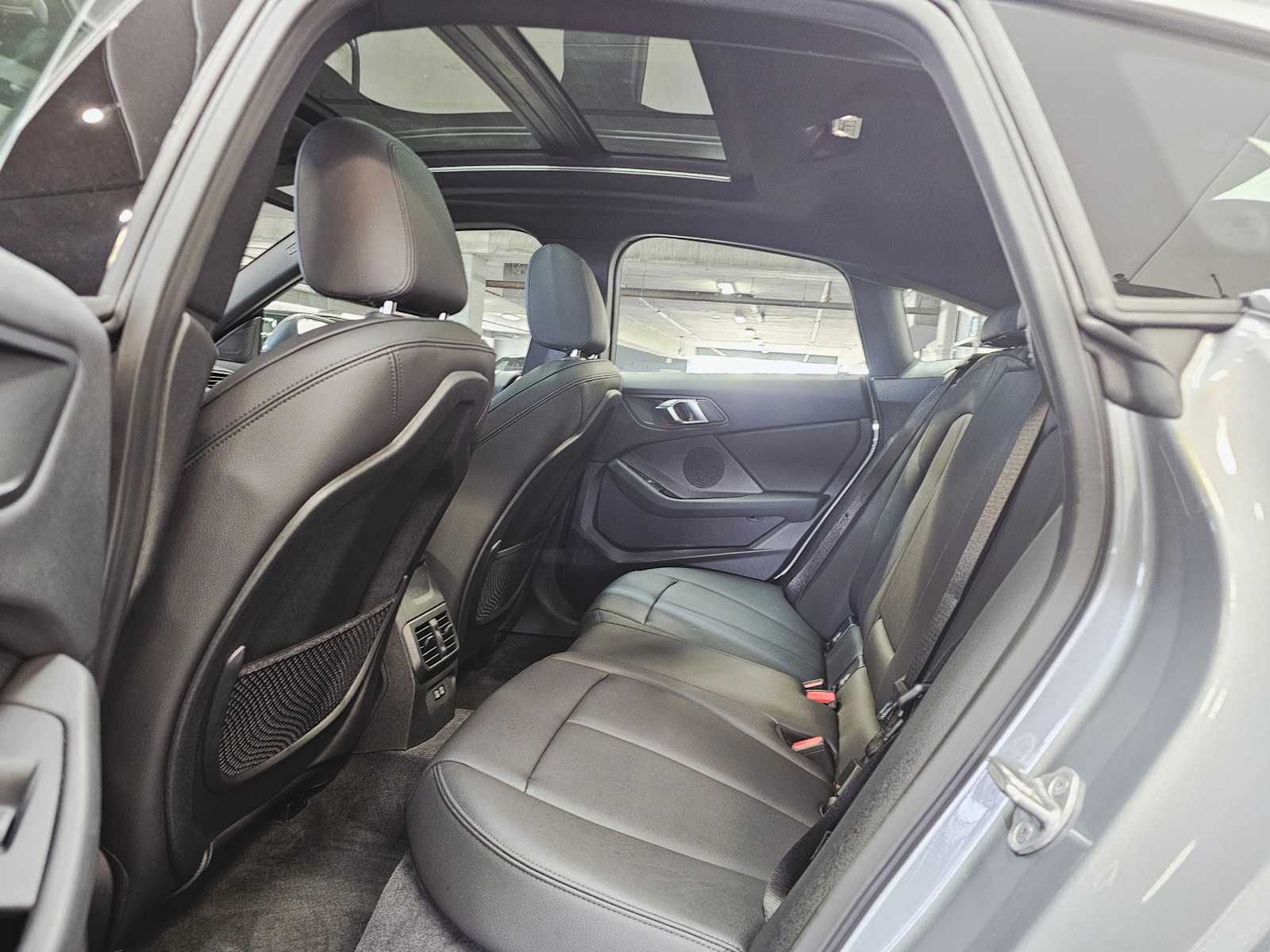 Thumbnail: 2024 BMW 2 Series - 25