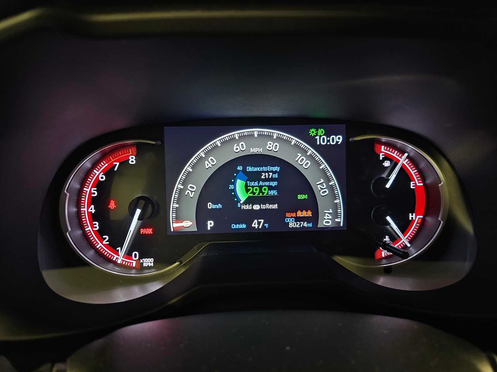 Thumbnail: 2021 Toyota RAV4 - 12