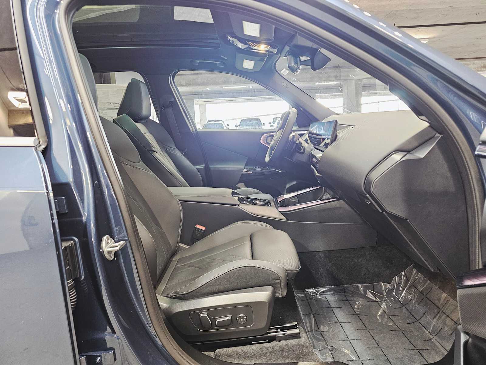 Thumbnail: 2026 BMW X3 - 28