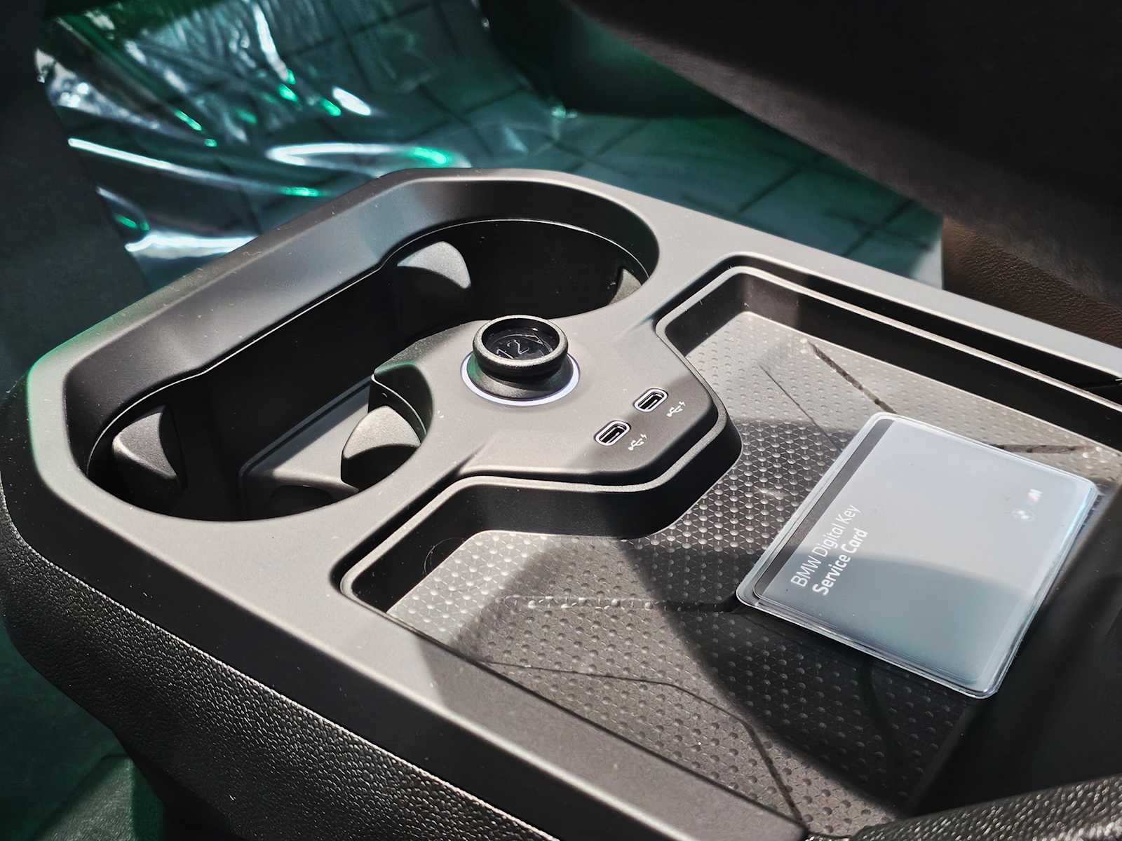 Thumbnail: 2026 BMW iX - 19