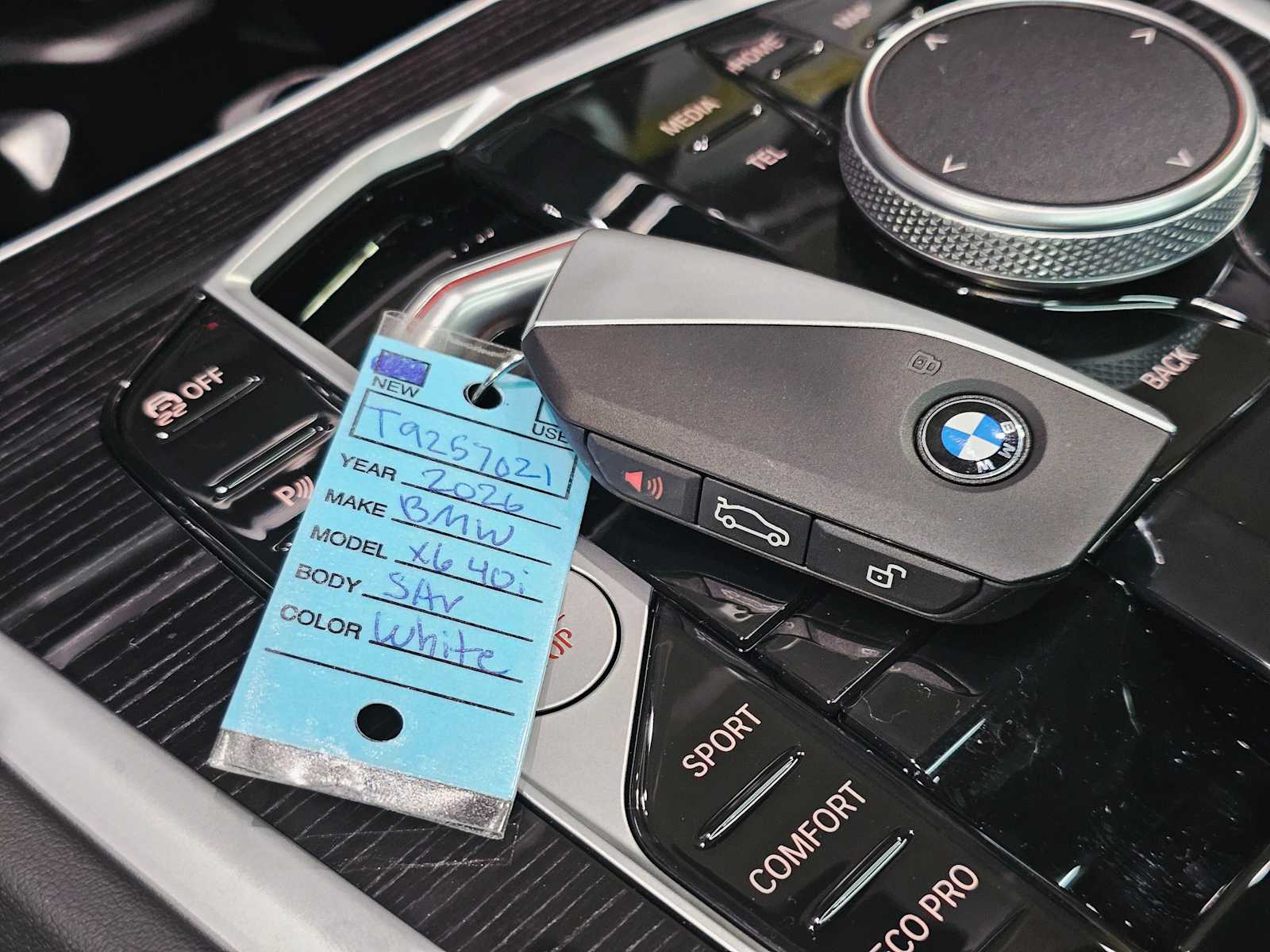 Thumbnail: 2026 BMW X6 - 30