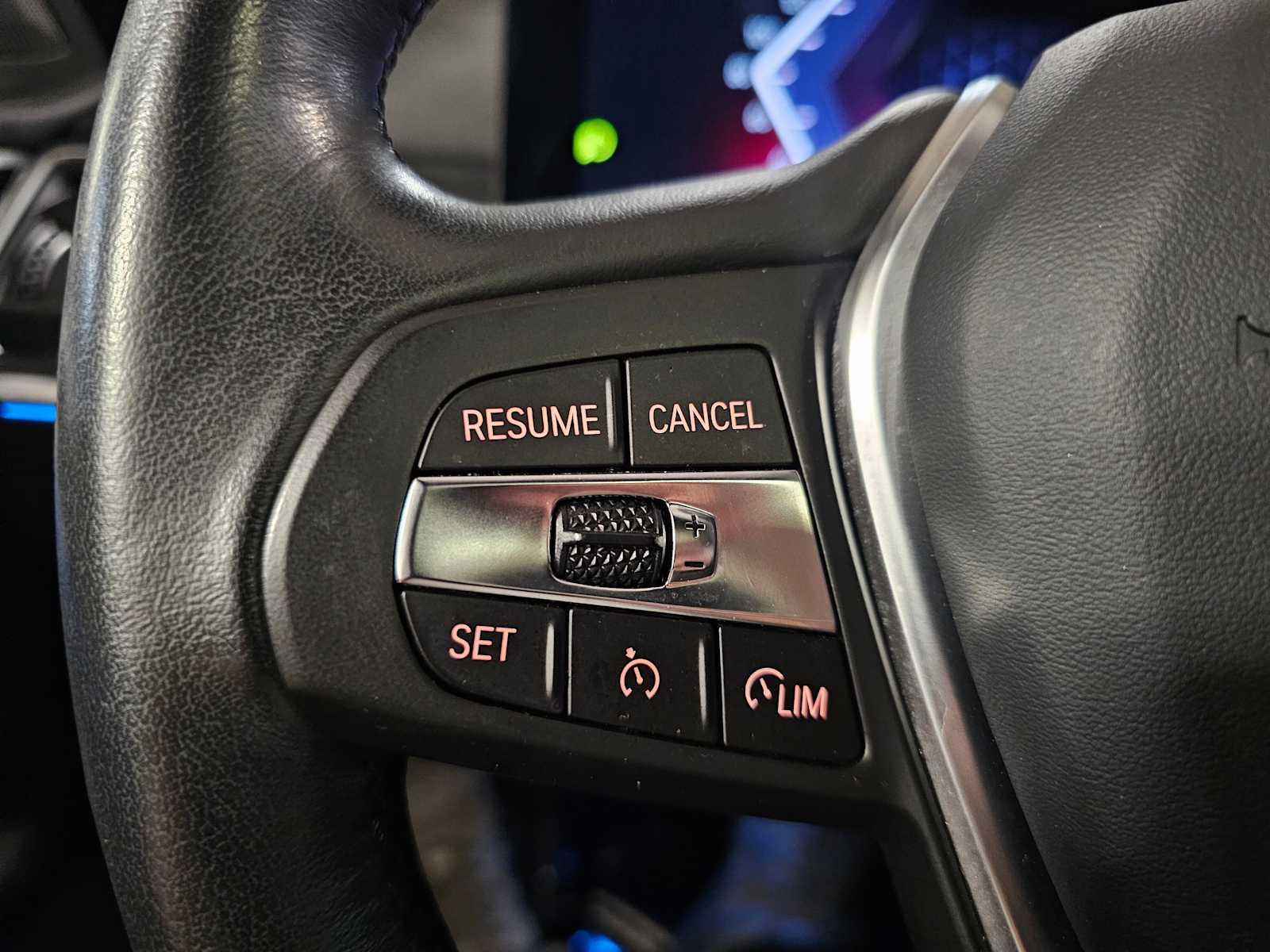 Thumbnail: 2023 BMW i4 - 21