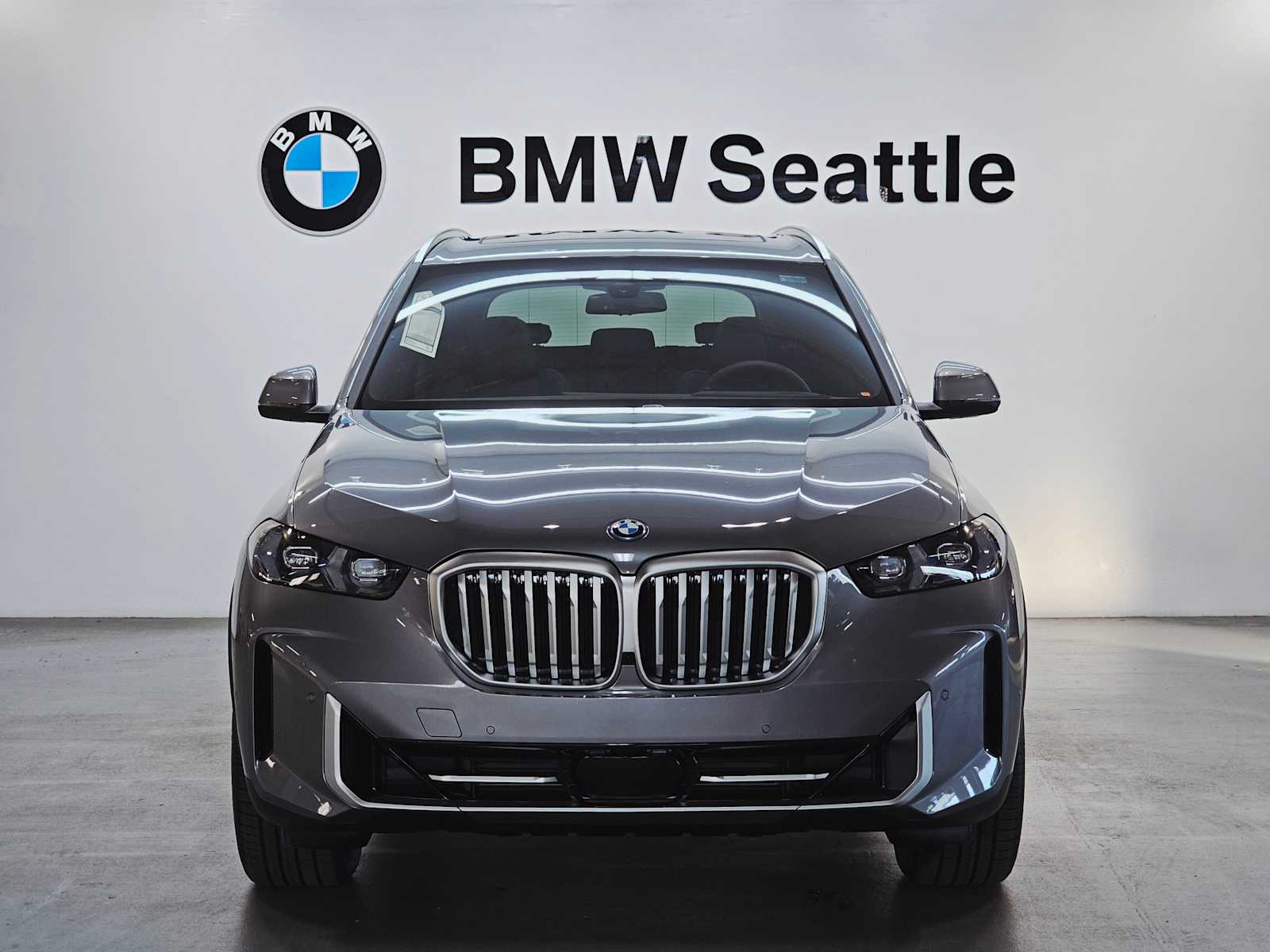 Thumbnail: 2026 BMW X5 - 6