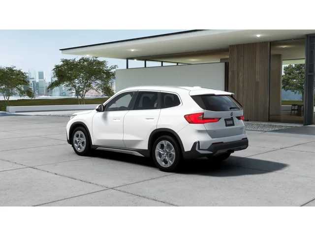 Thumbnail: 2026 BMW X1 - 2
