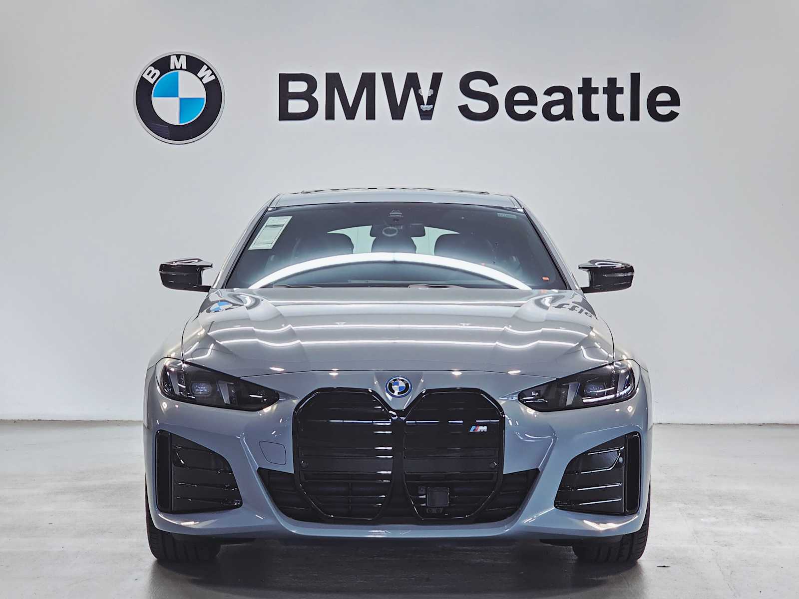 Thumbnail: 2025 BMW i4 - 6