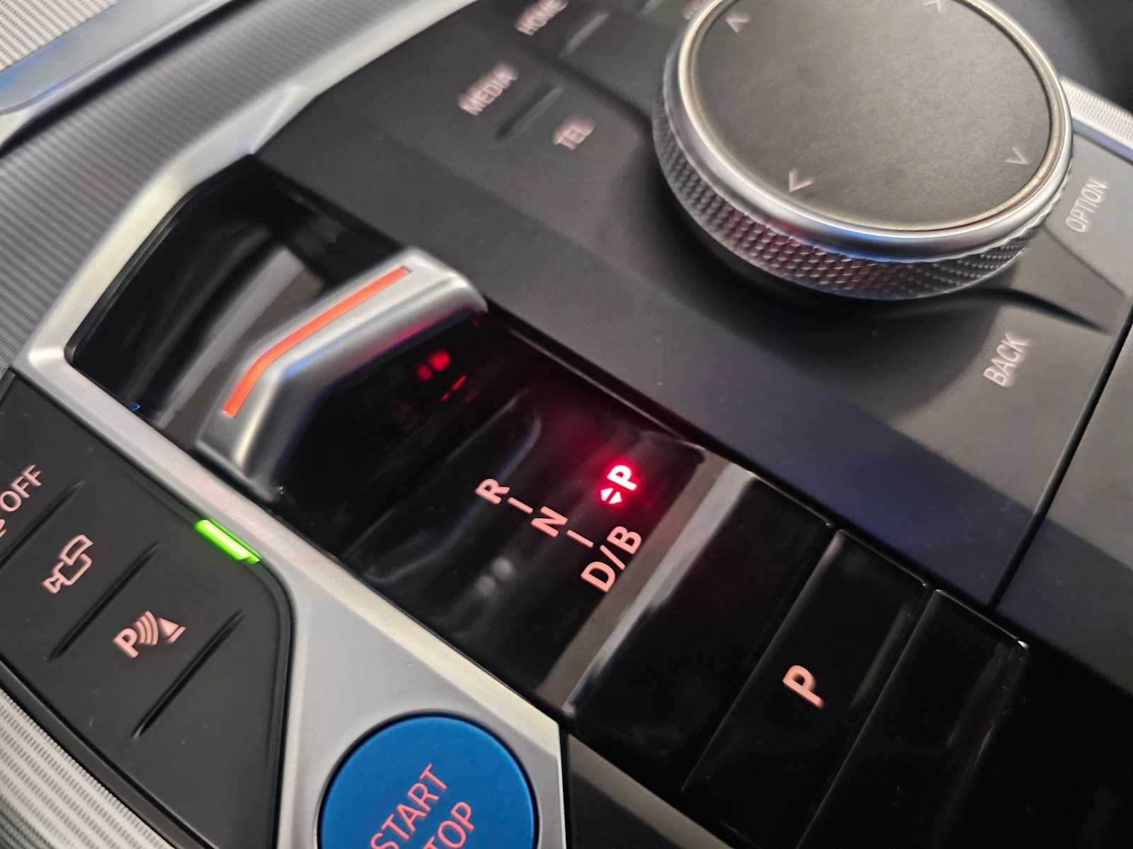 Thumbnail: 2023 BMW i4 - 24