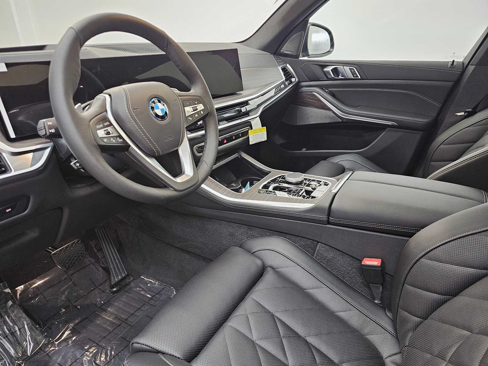 Thumbnail: 2026 BMW X5 - 2