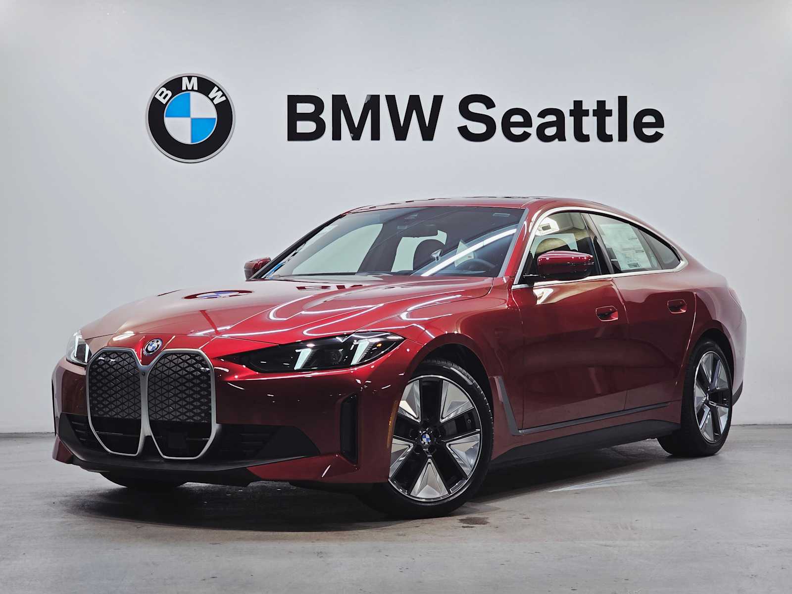 Thumbnail: 2025 BMW i4 - 1