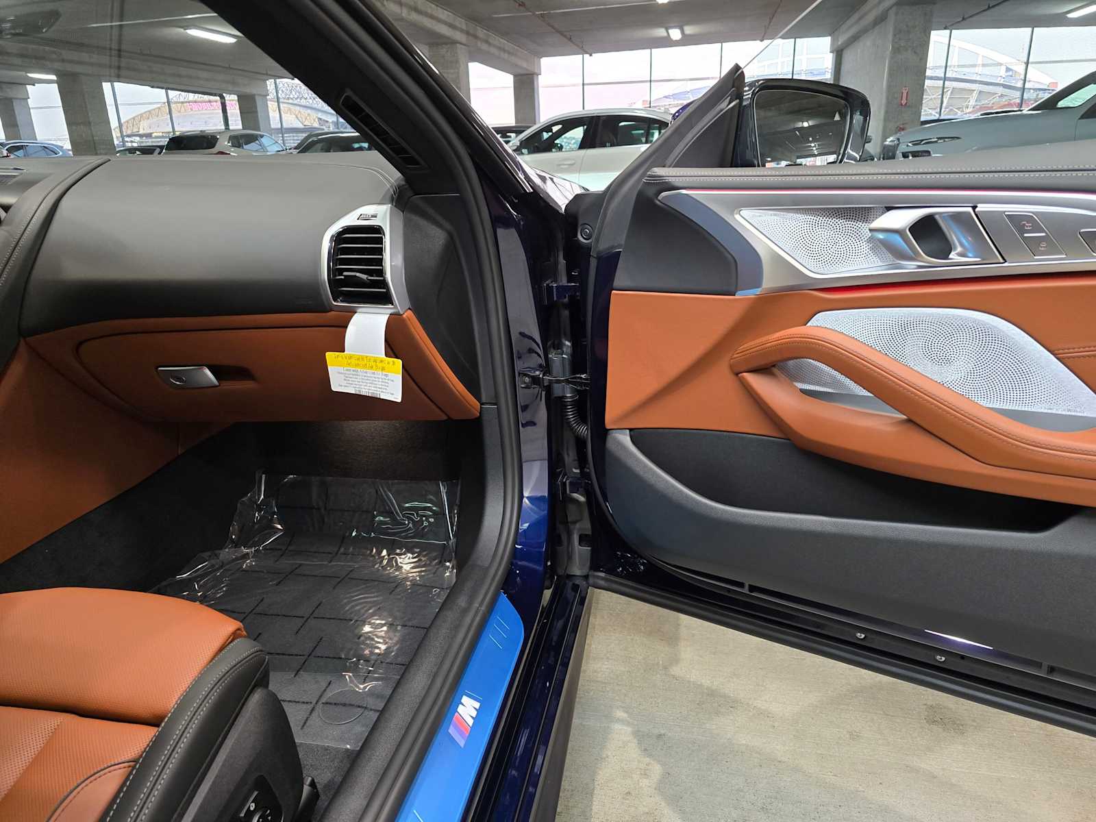 Thumbnail: 2026 BMW 8 Series - 31