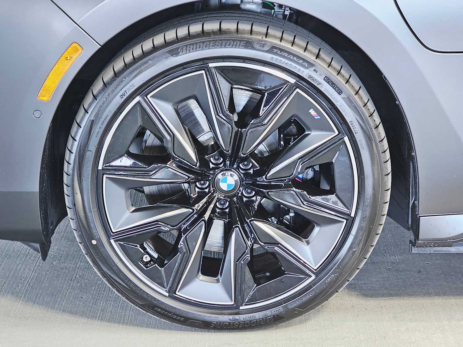 Thumbnail: 2025 BMW 7 Series - 8