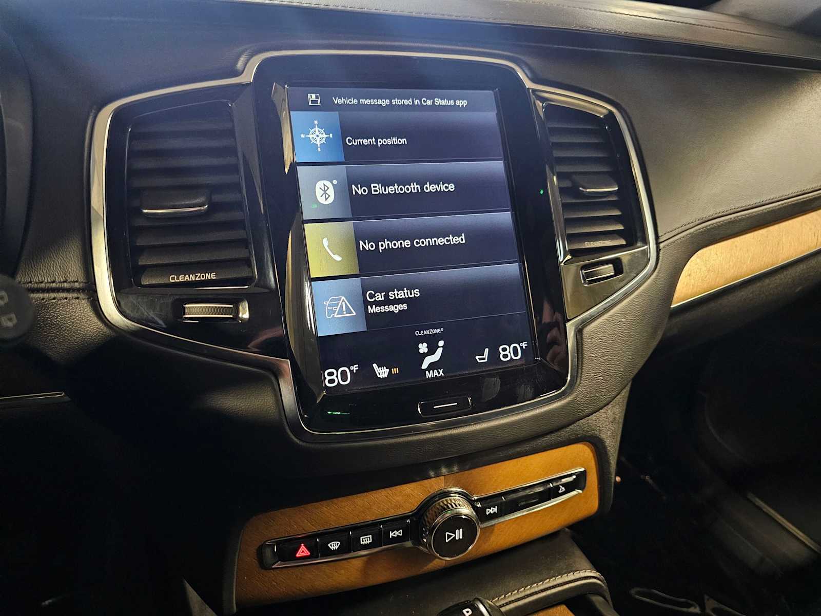 Thumbnail: 2016 Volvo XC90 - 13