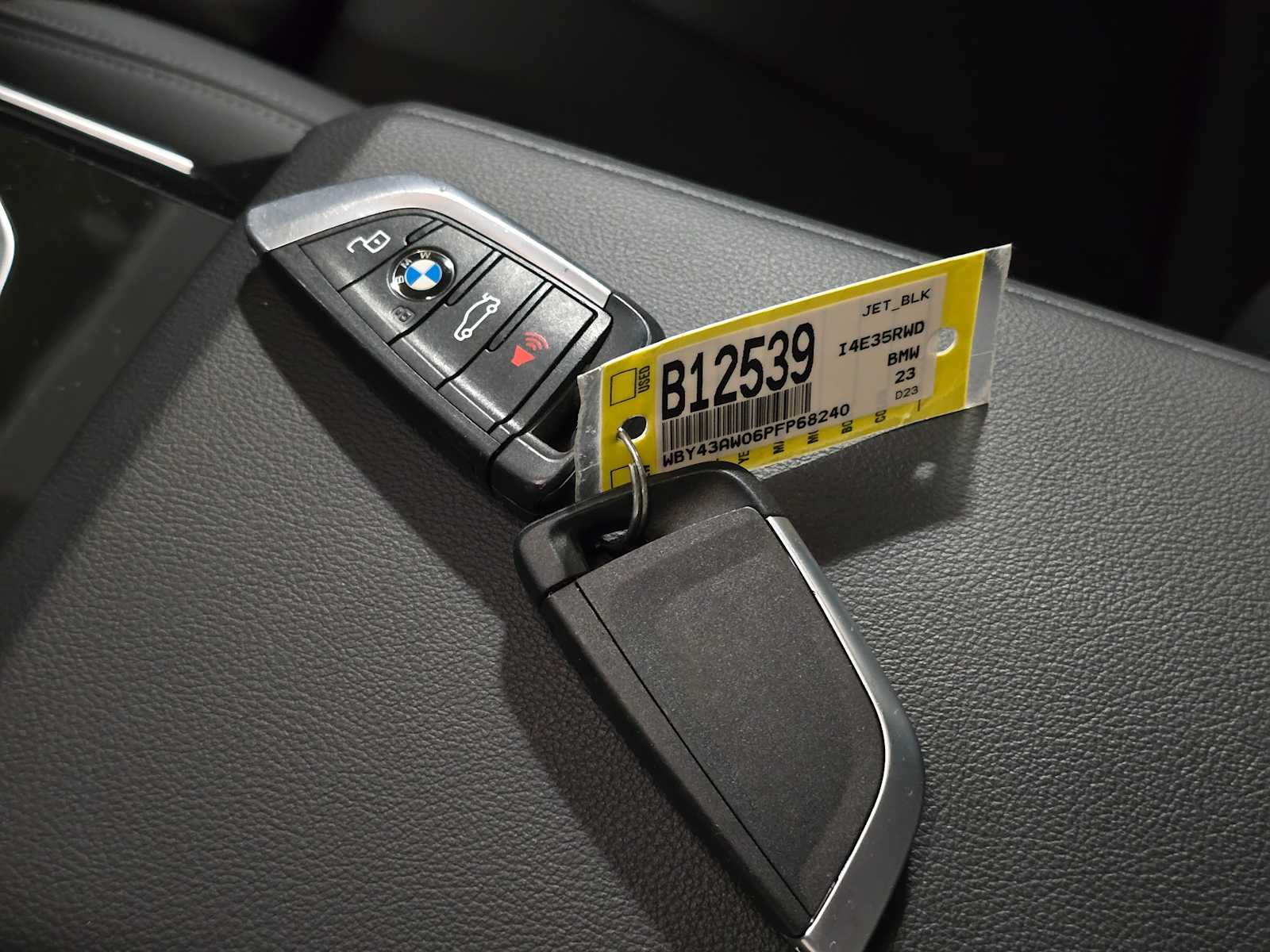 Thumbnail: 2023 BMW i4 - 38