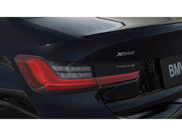 Thumbnail: 2026 BMW 3 Series - 8