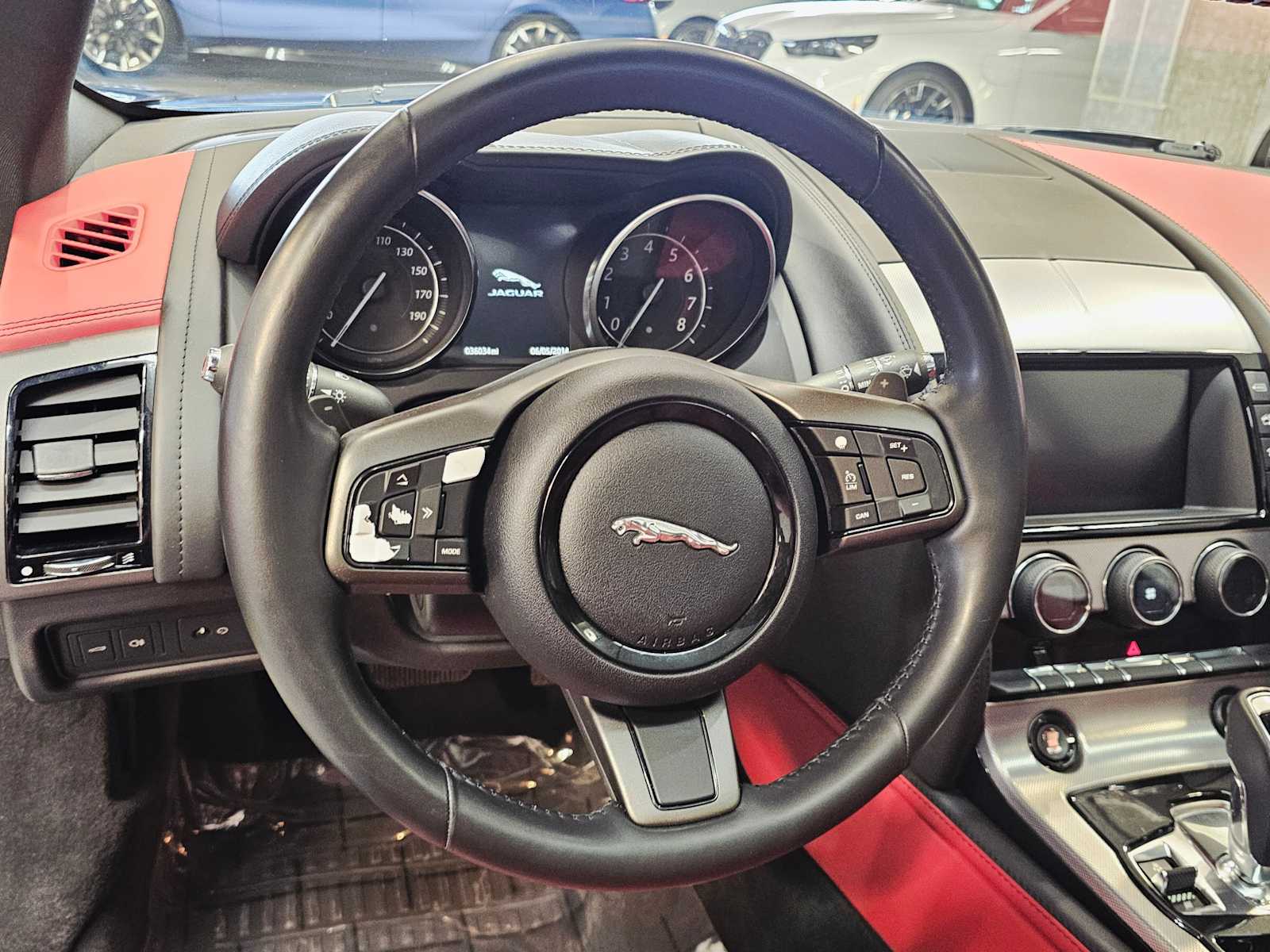Thumbnail: 2016 Jaguar F-Type - 11
