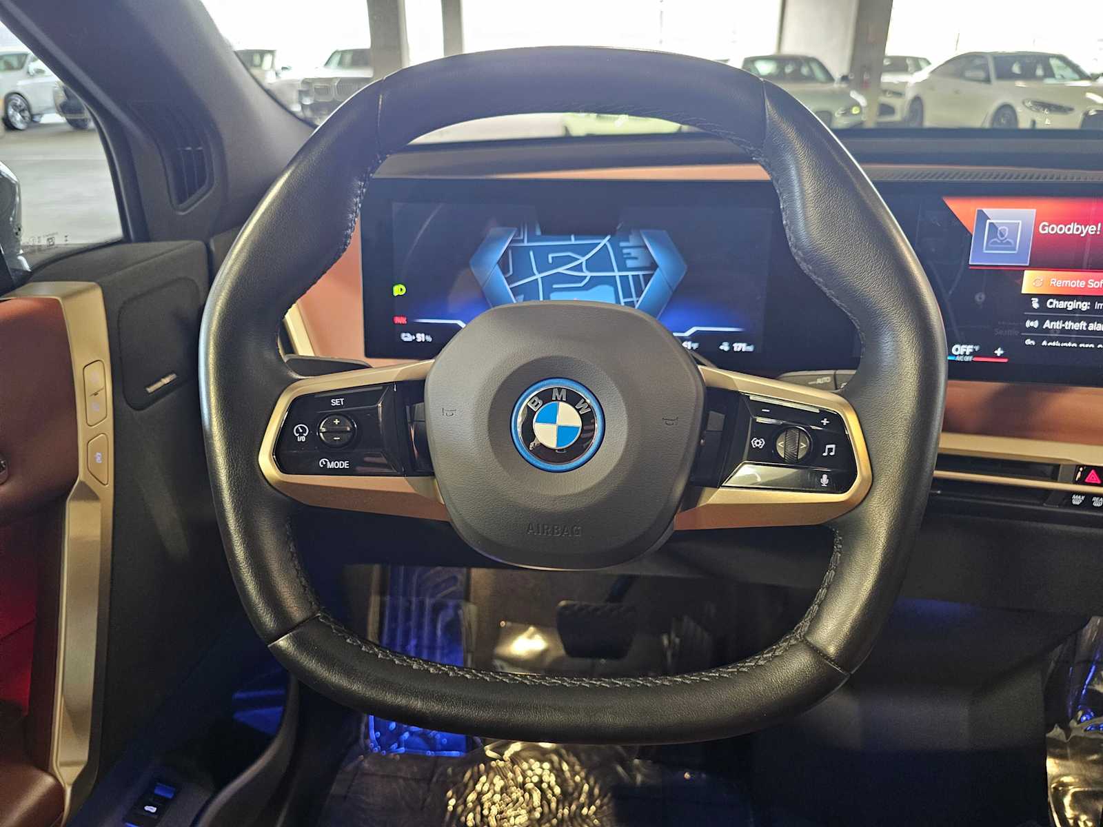 Thumbnail: 2023 BMW iX - 10