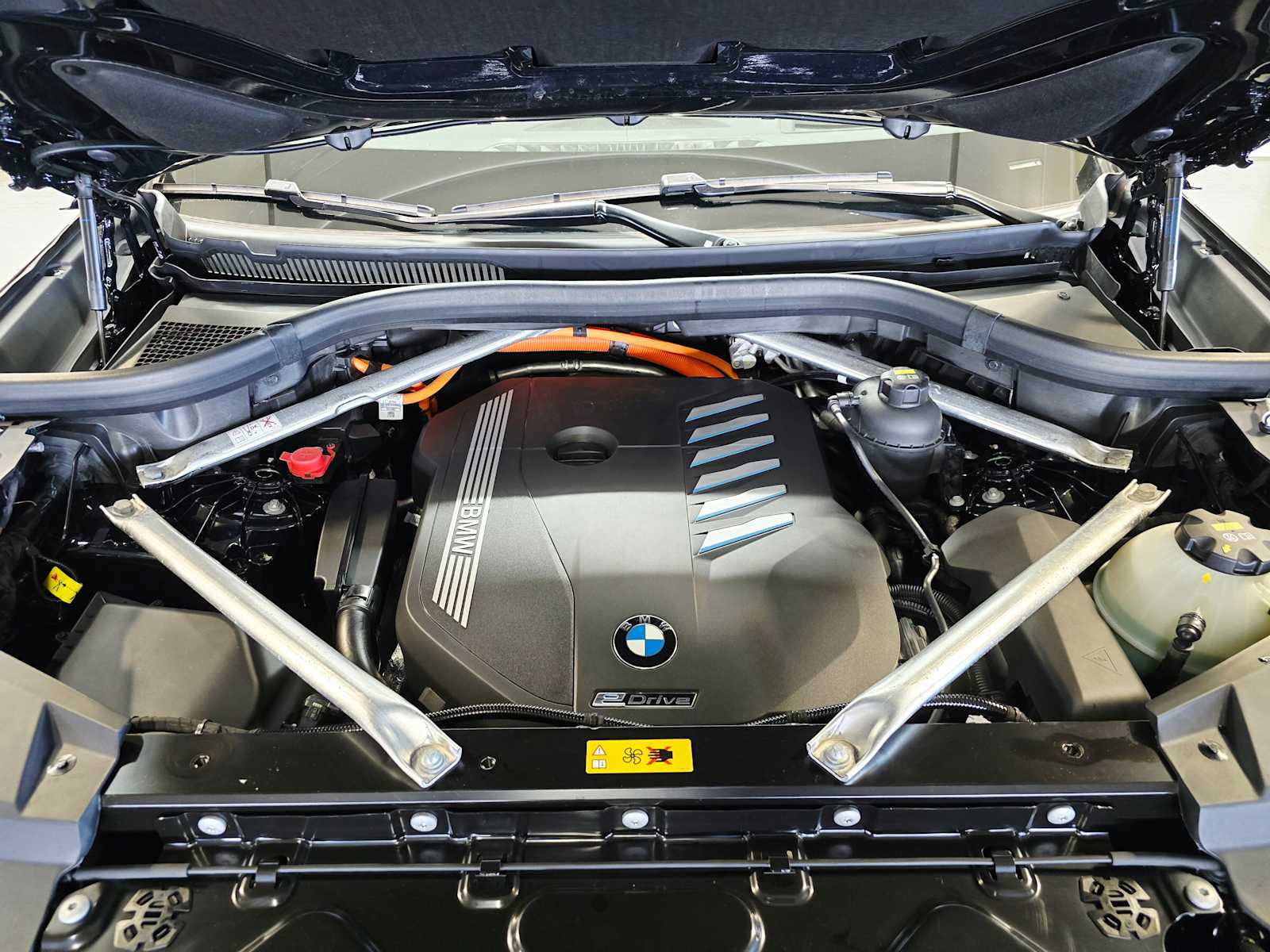 Thumbnail: 2023 BMW X5 - 9