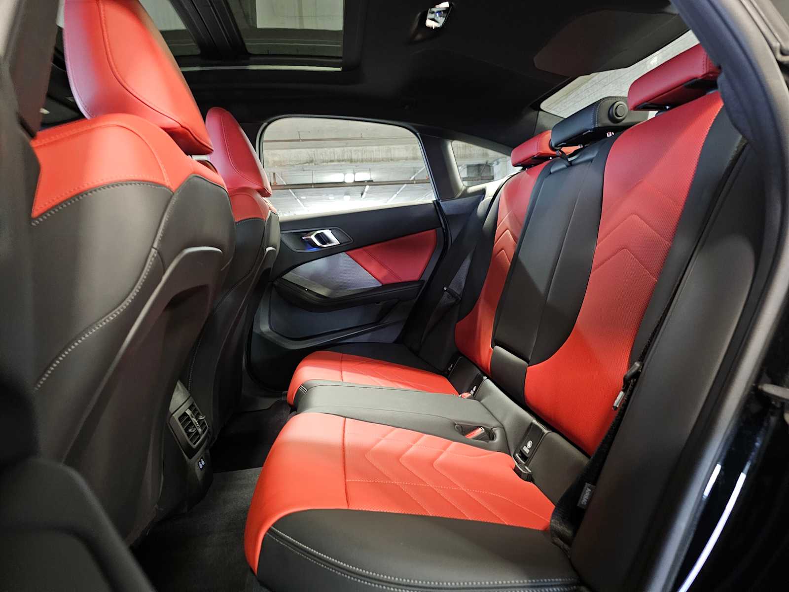 Thumbnail: 2025 BMW 2 Series - 34