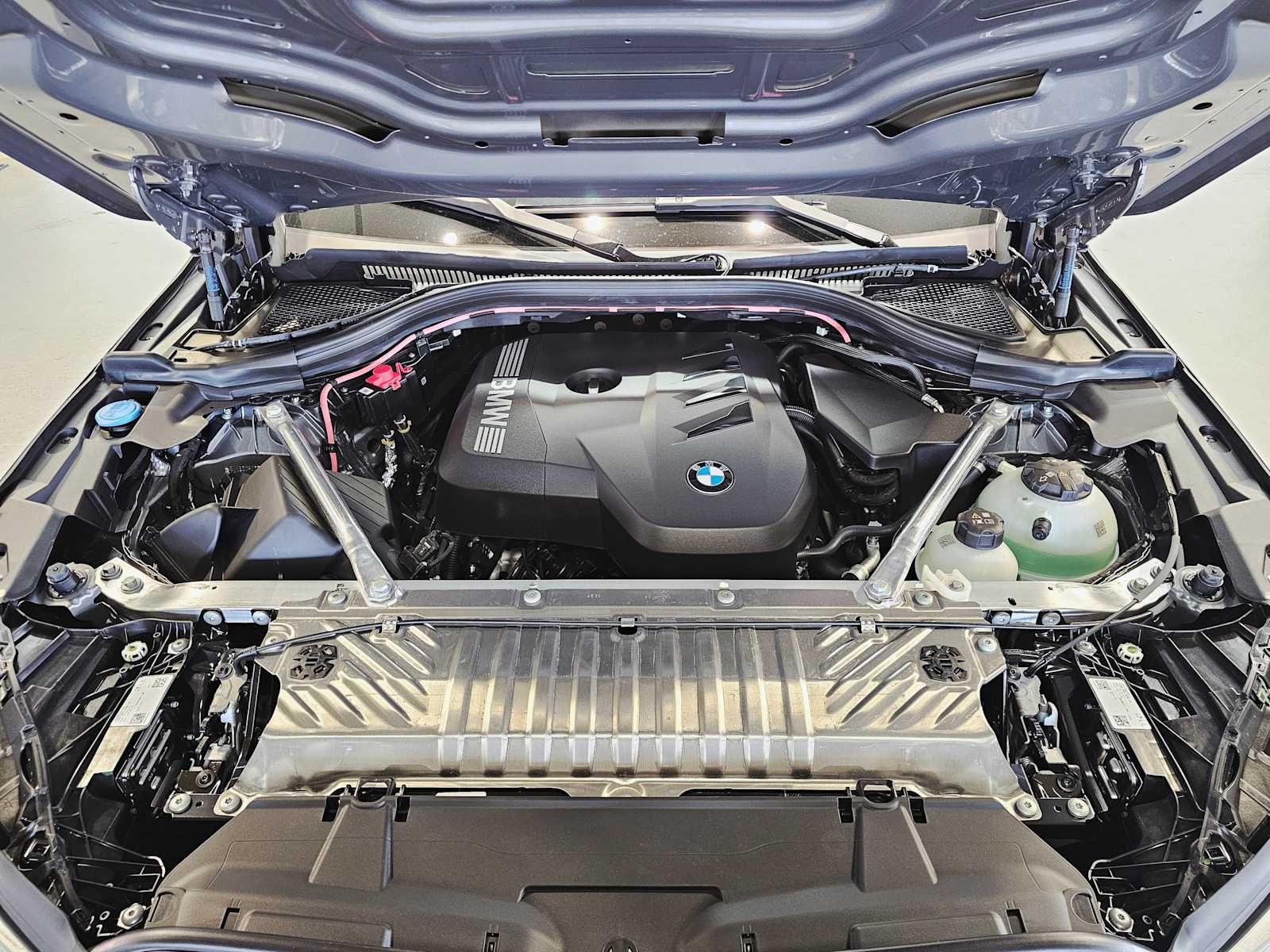 Thumbnail: 2026 BMW X3 - 9