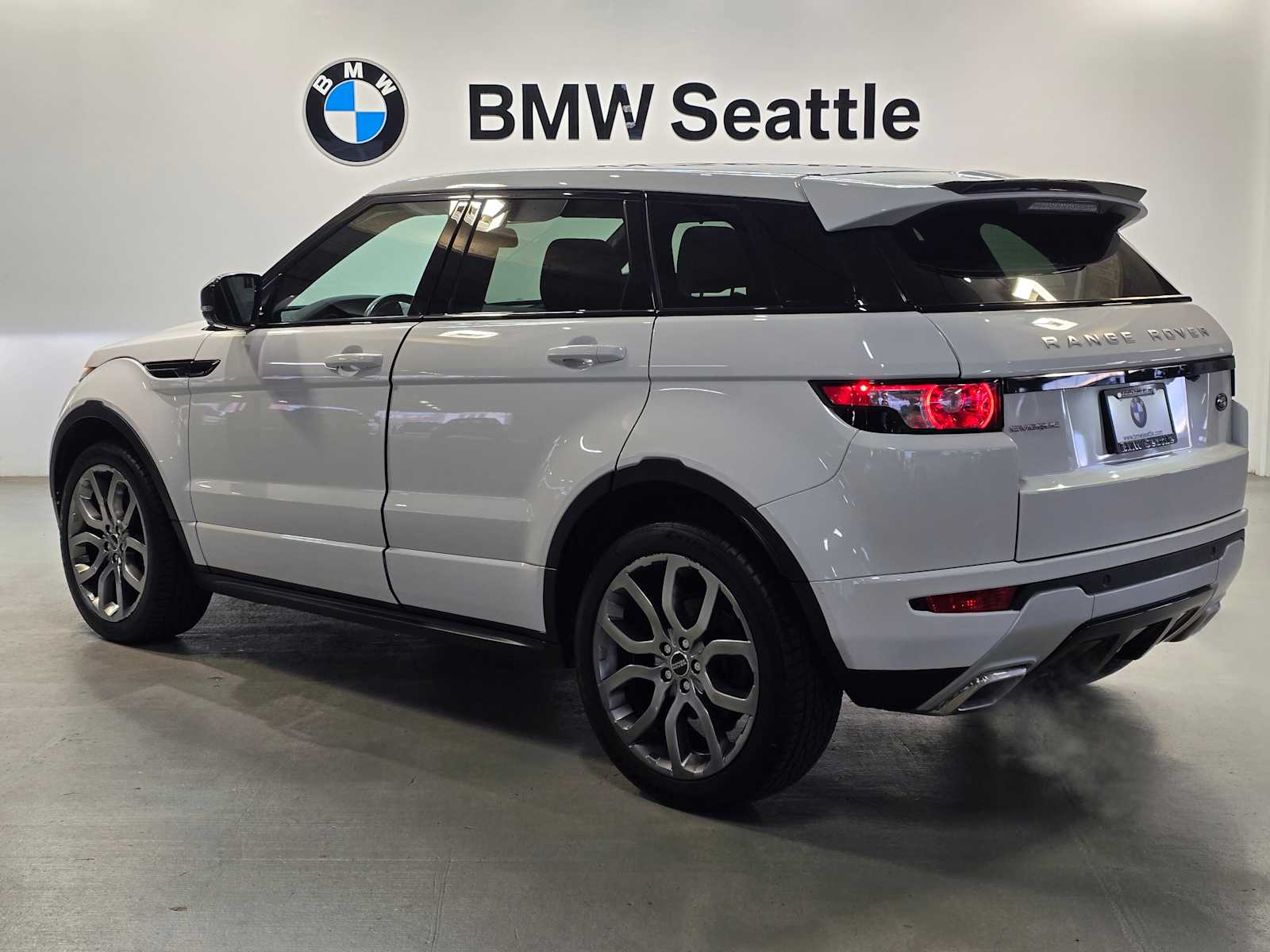 Thumbnail: 2012 Land Rover Range Rover Evoque - 4