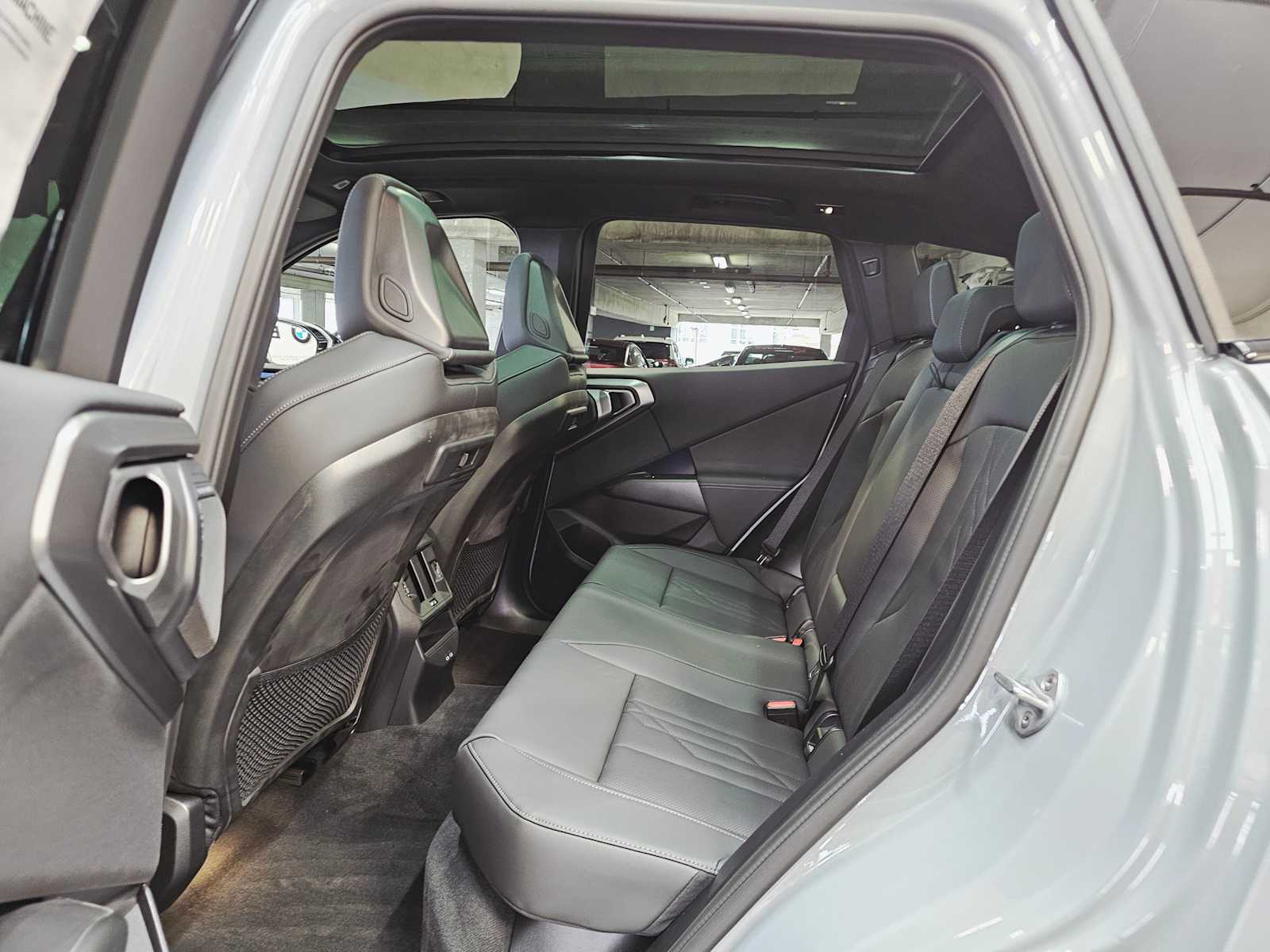 Thumbnail: 2026 BMW X3 - 25