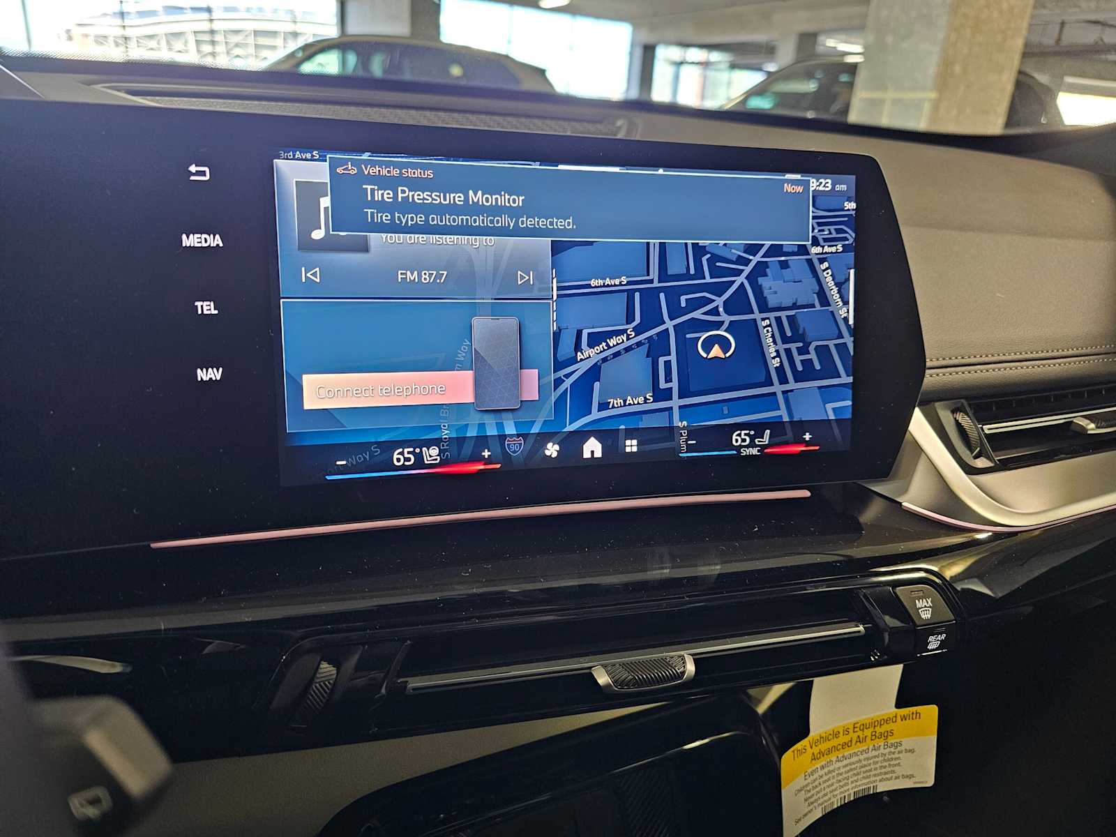 Thumbnail: 2026 BMW X1 - 13