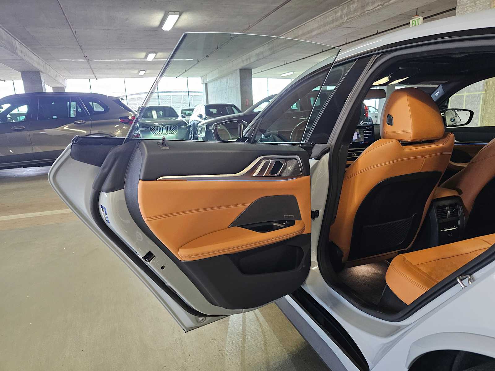 Thumbnail: 2023 BMW i4 - 32